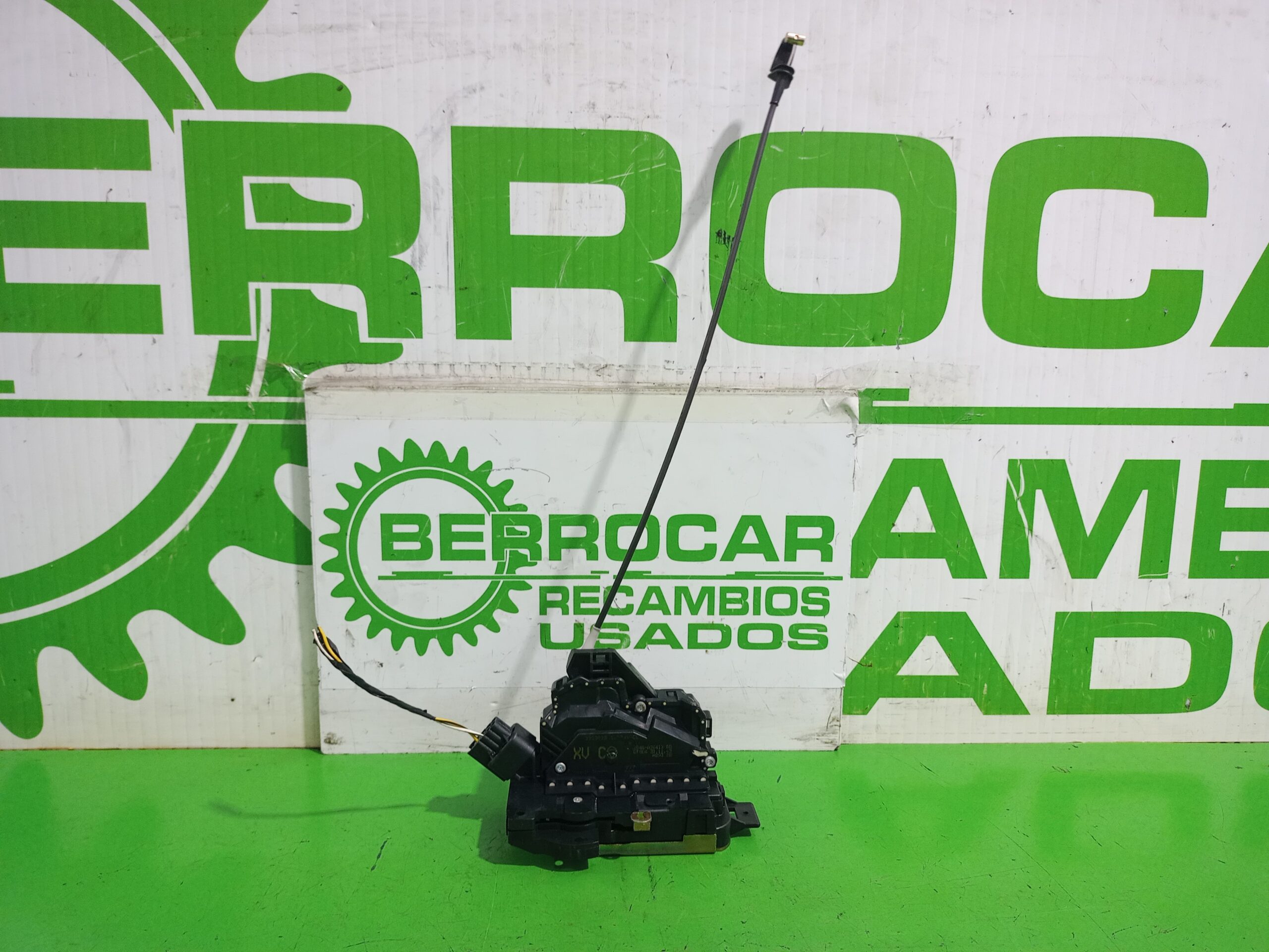 cerradura_puerta_trasera_izquierda_254aa26413_ford_focus_berlina_cak_trend