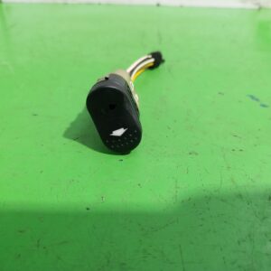 mando_elevalunas_delantero_derecho_98ag14529cb_ford_focus_berlina_cak_trend