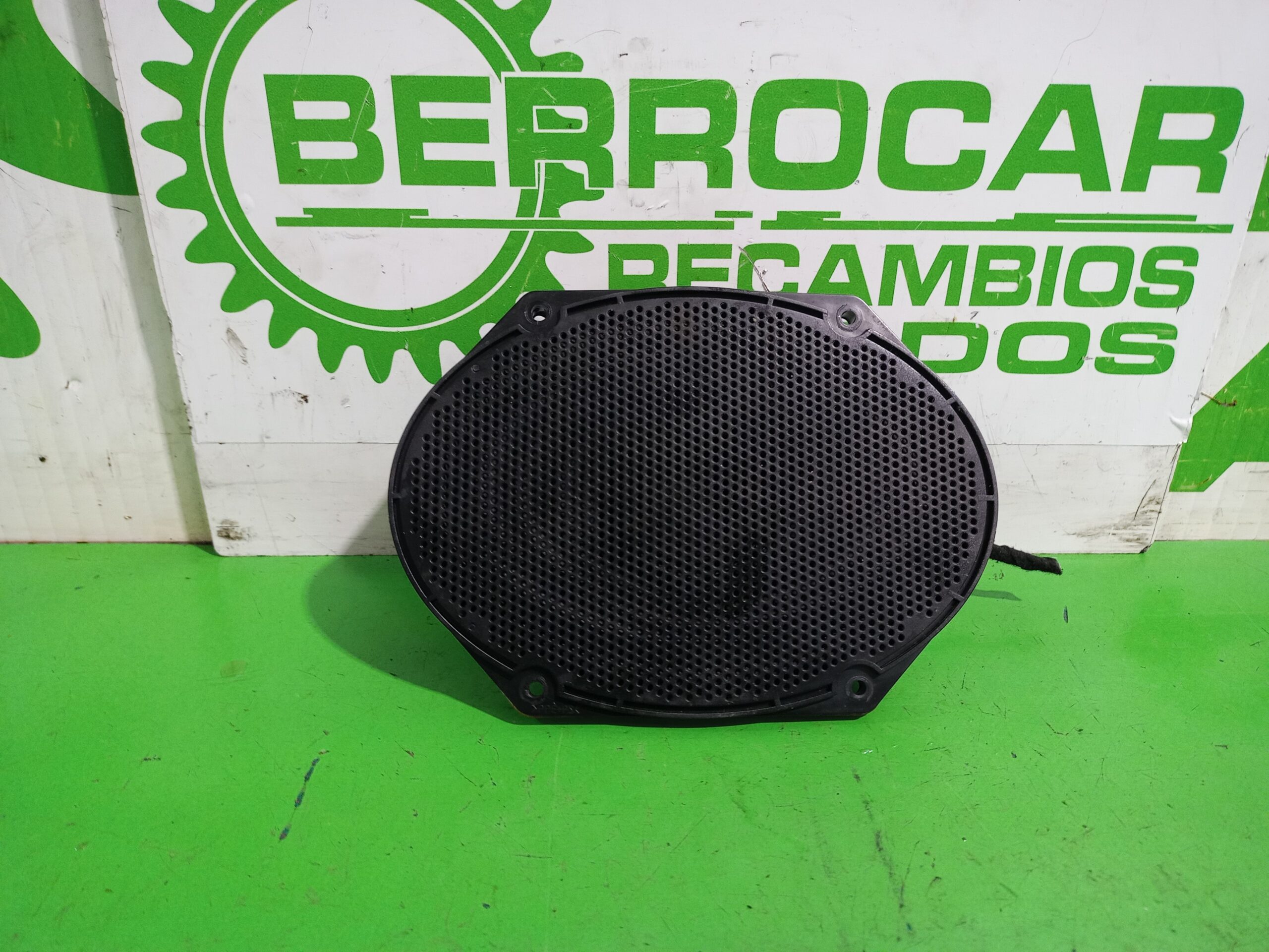 altavoz_xw7f18808ab_ford_focus_berlina_cak_trend