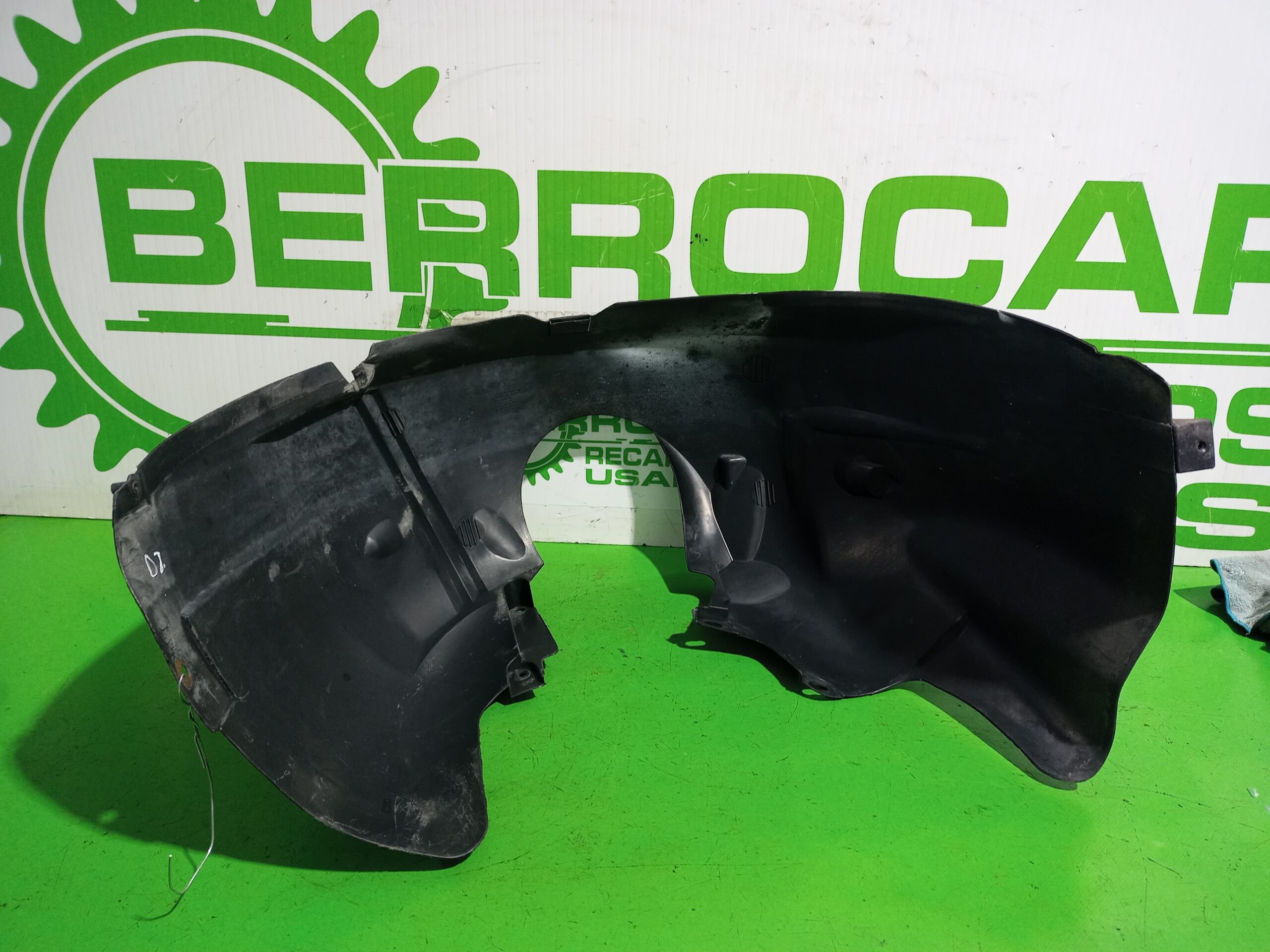 paso_rueda_delantero_derecho_1146898_ford_focus_berlina_cak_trend