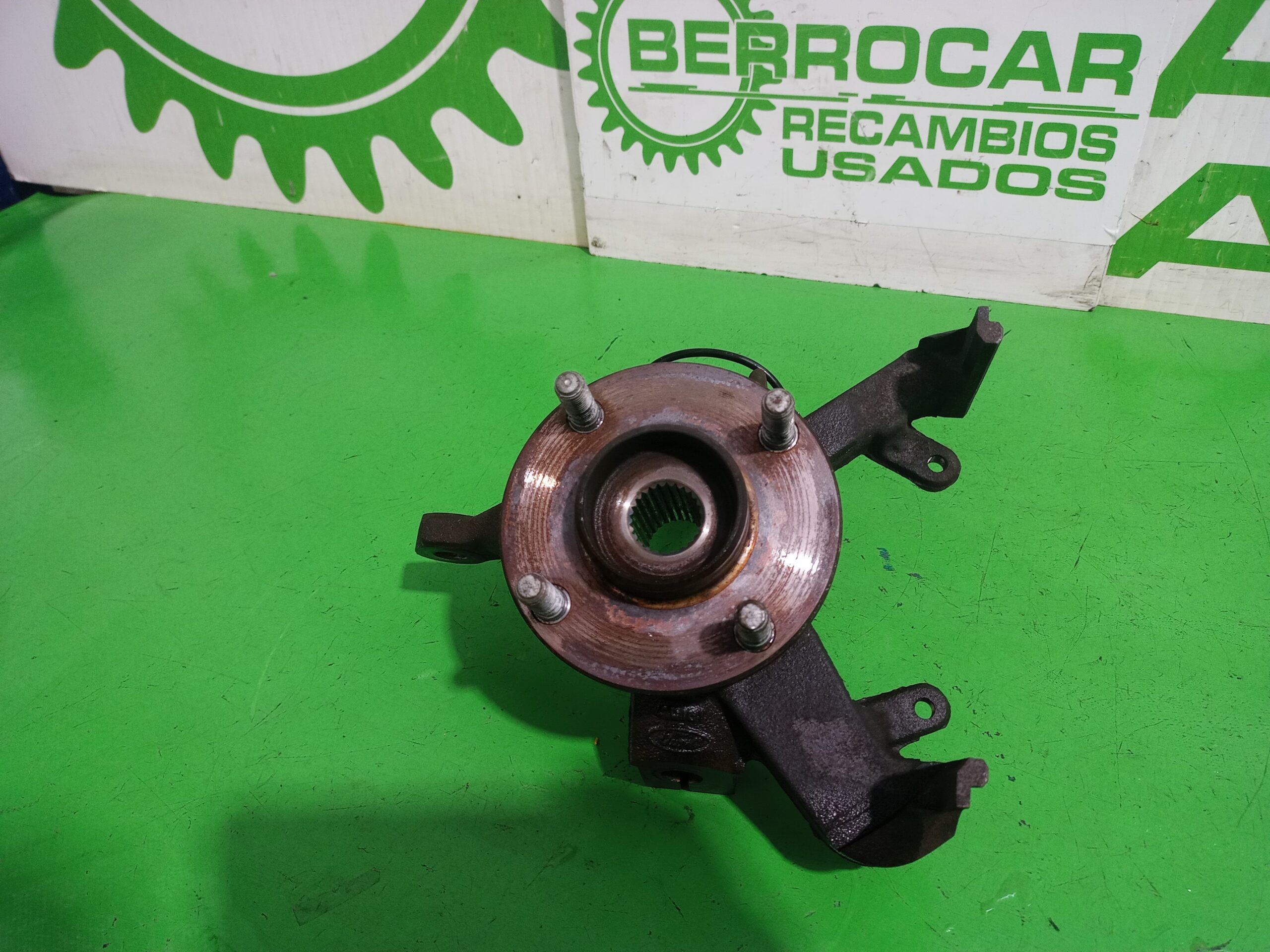 mangueta_delantera_derecha_1214041_ford_focus_berlina_cak_trend