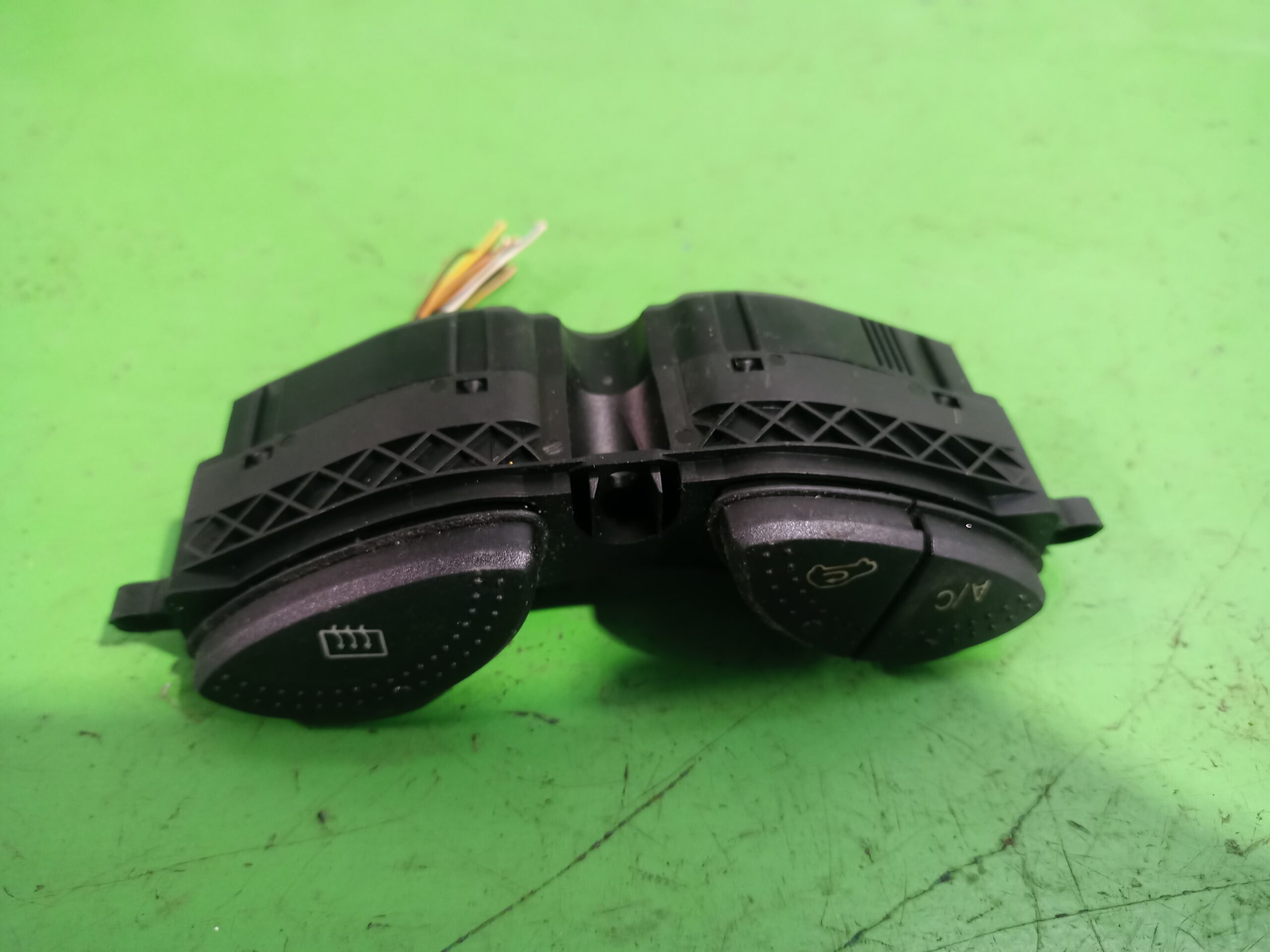 mando_multifuncion_ys4t19a945ba_ford_focus_berlina_cak_trend