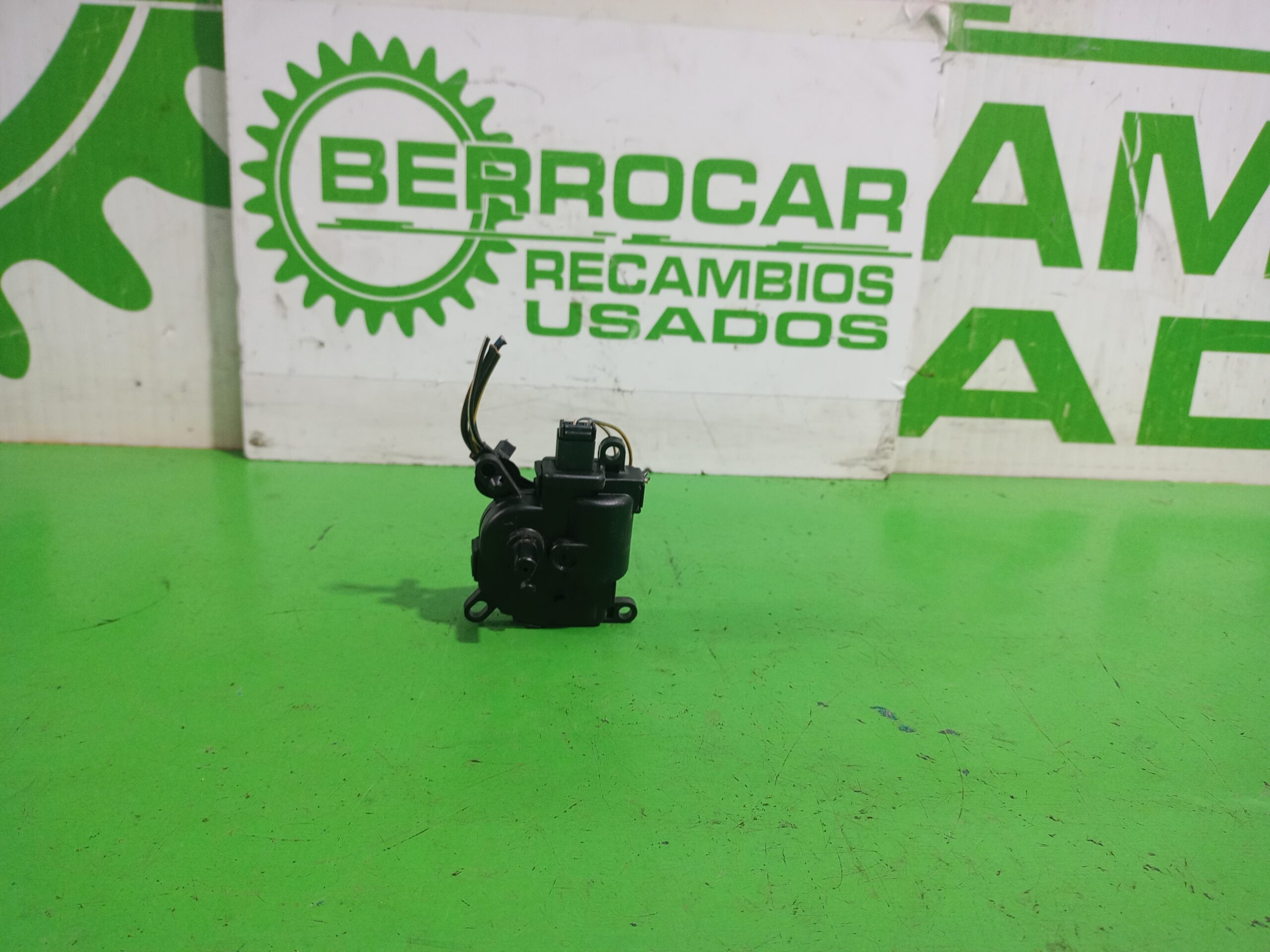 motor_apertura_trampilla_1s7h19b634ca_ford_focus_berlina_cak_trend