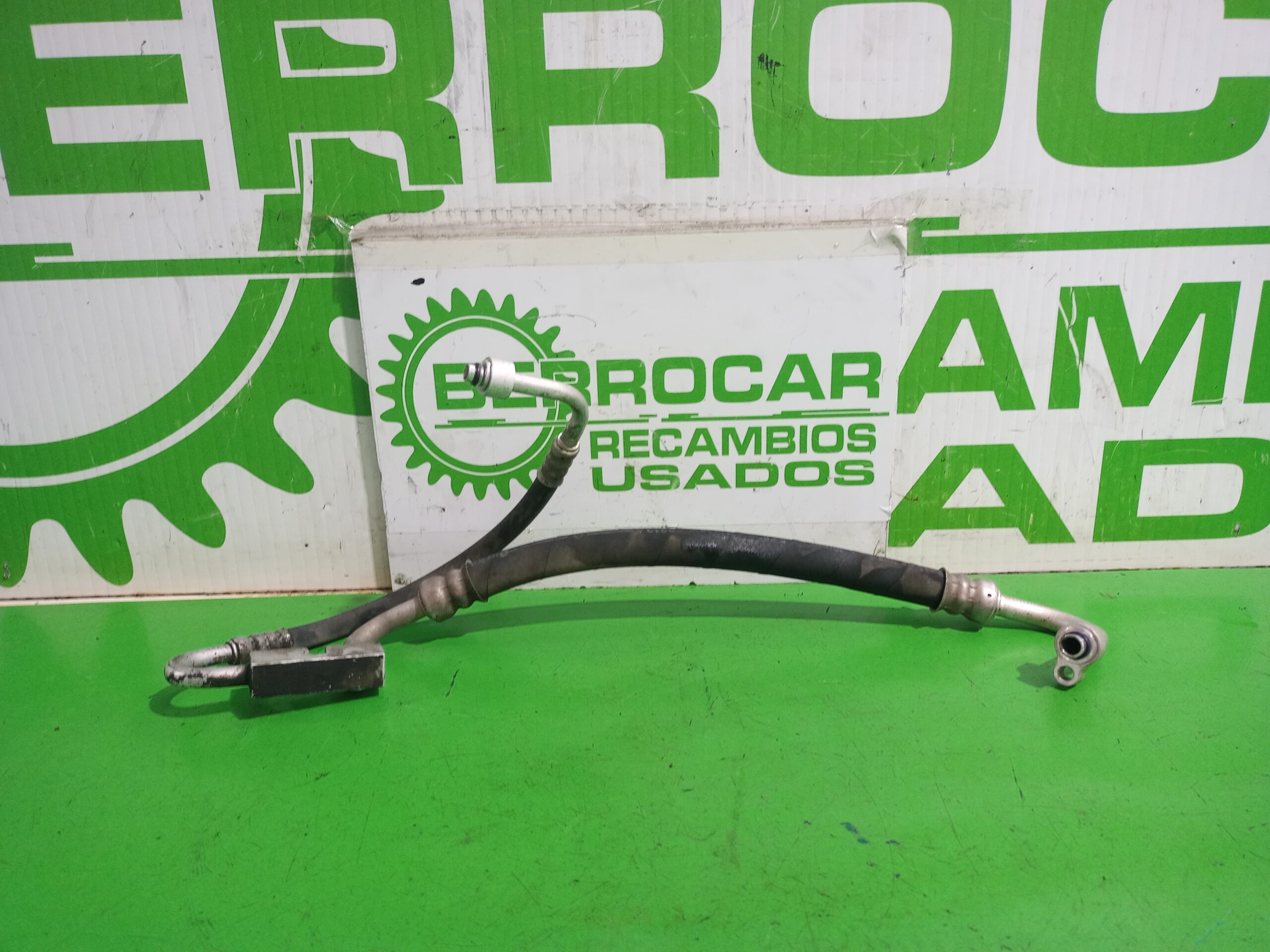 tubo_xs4h19d850hb_ford_focus_berlina_cak_trend