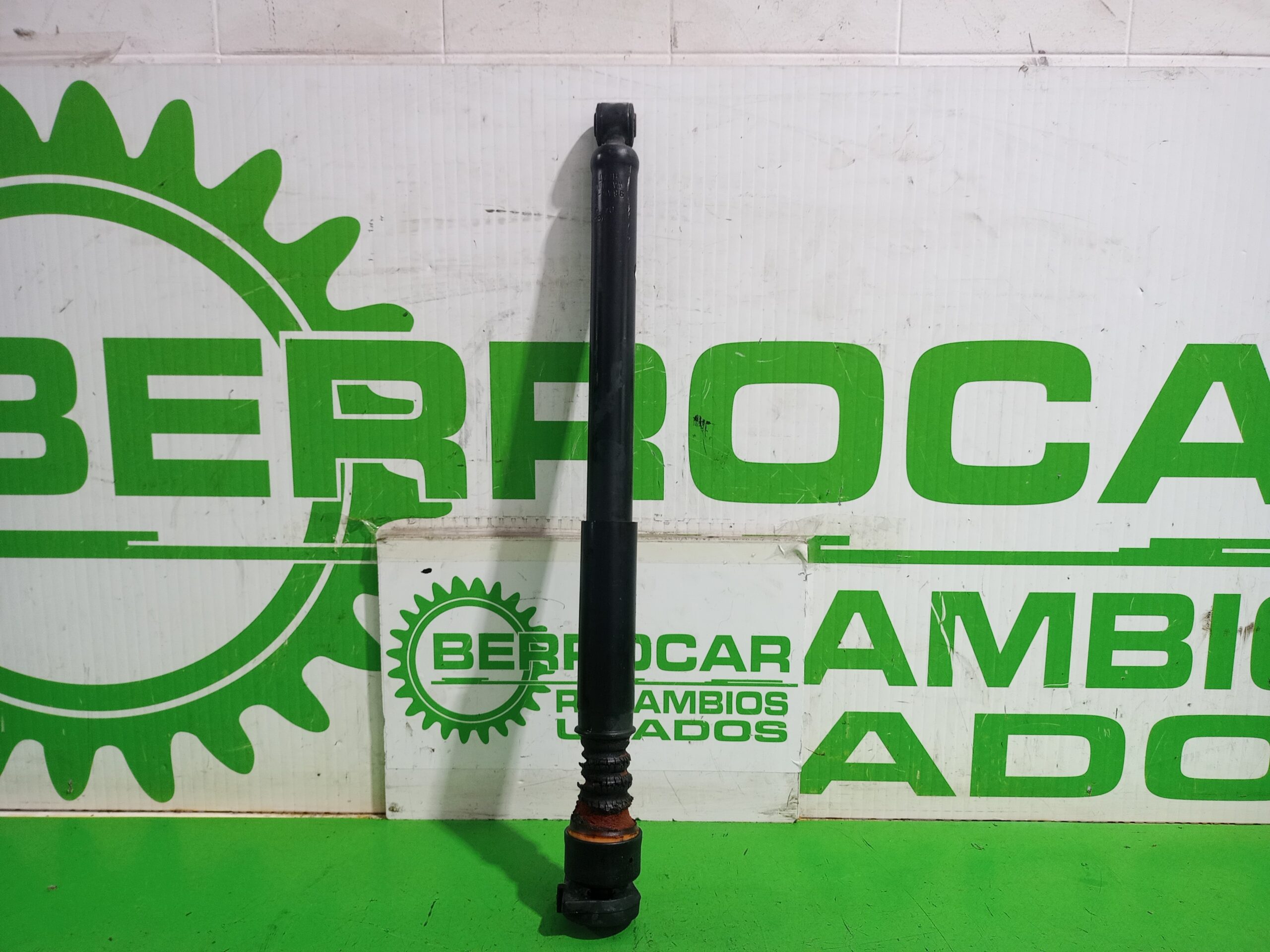 amortiguador_trasero_izquierdo_4417789_ford_focus_berlina_cak_trend