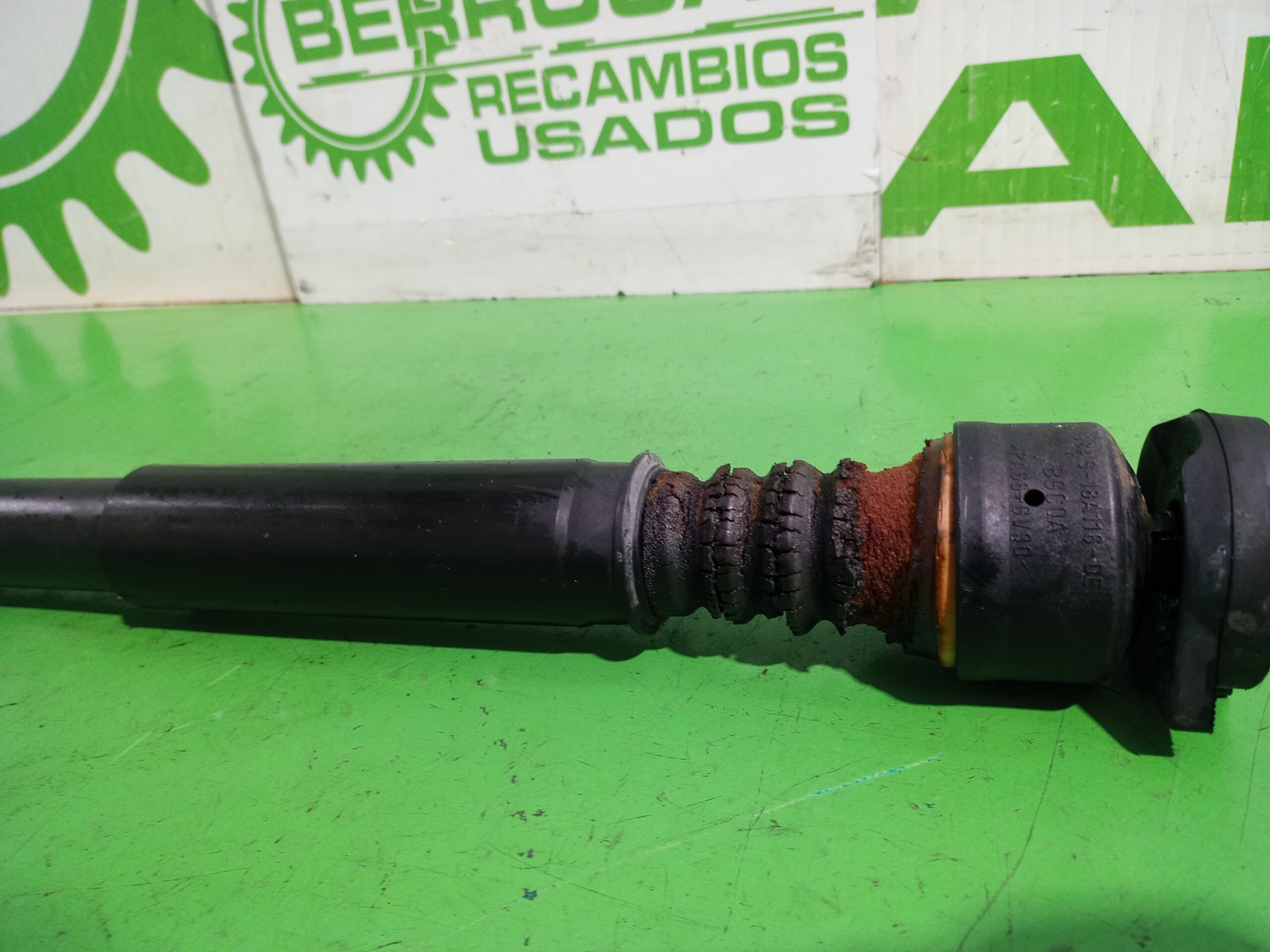 amortiguador_trasero_izquierdo_4417789_ford_focus_berlina_cak_trend