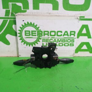 mando_multifuncion_2m5t13n064ab_ford_focus_berlina_cak_trend