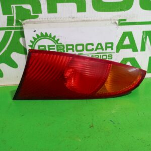 piloto_trasero_izquierdo_1214223_ford_focus_berlina_cak_trend