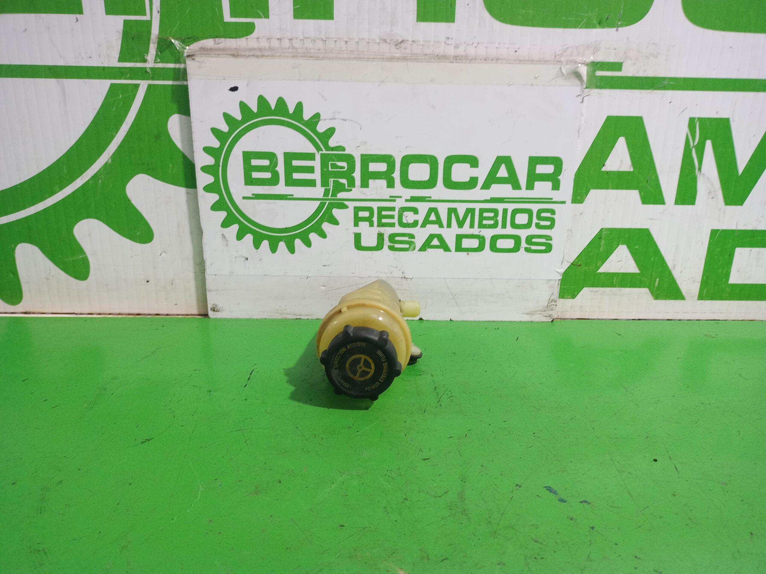 deposito_servo_98ag3r700_ford_focus_berlina_cak_trend