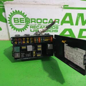 caja_reles_fusibles_98ag14a142ad_ford_focus_berlina_cak_trend