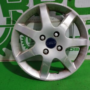 tapacubos_1132739_ford_focus_berlina_cak_trend