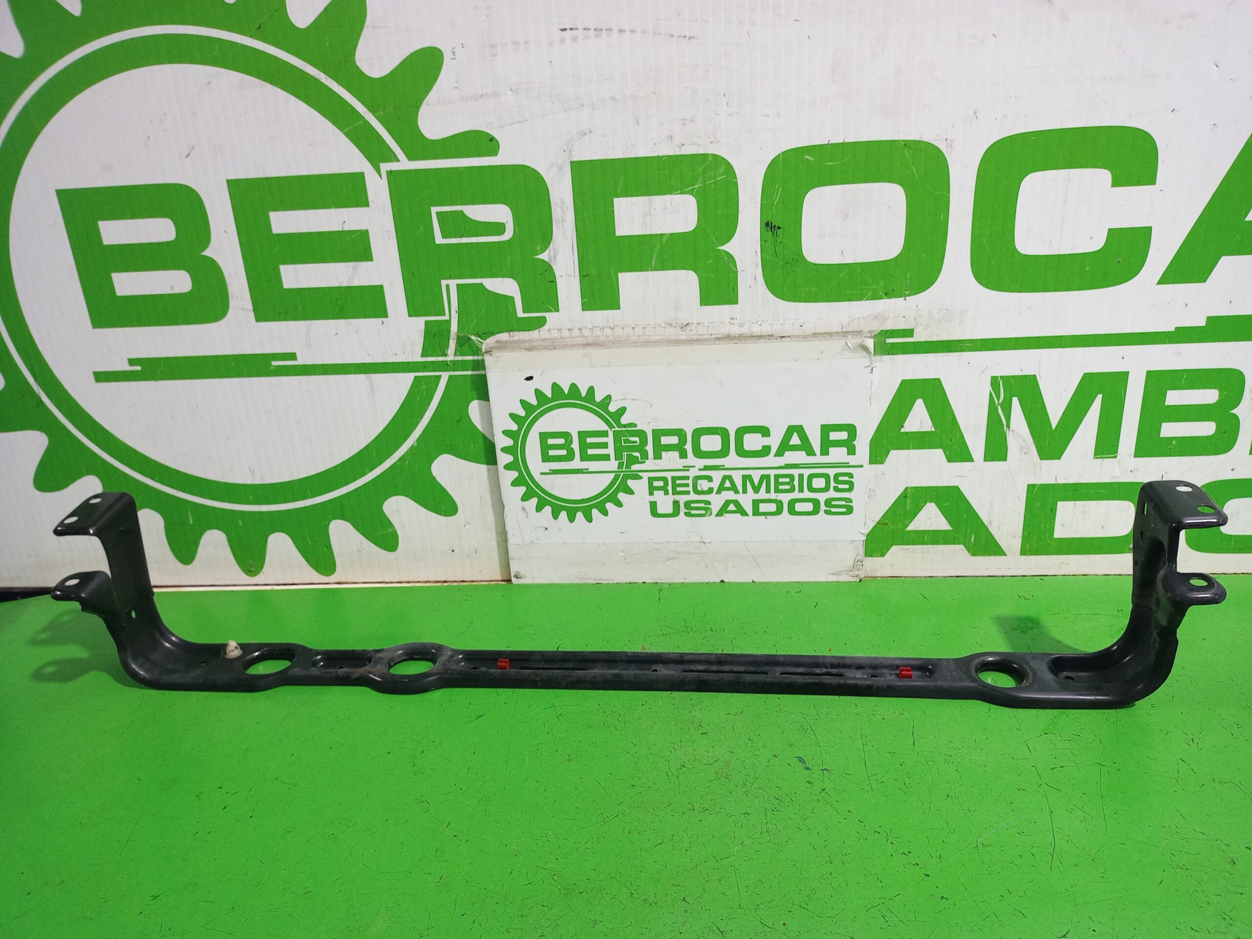 travesano_inferior_2m518a297ab_ford_focus_berlina_cak_trend