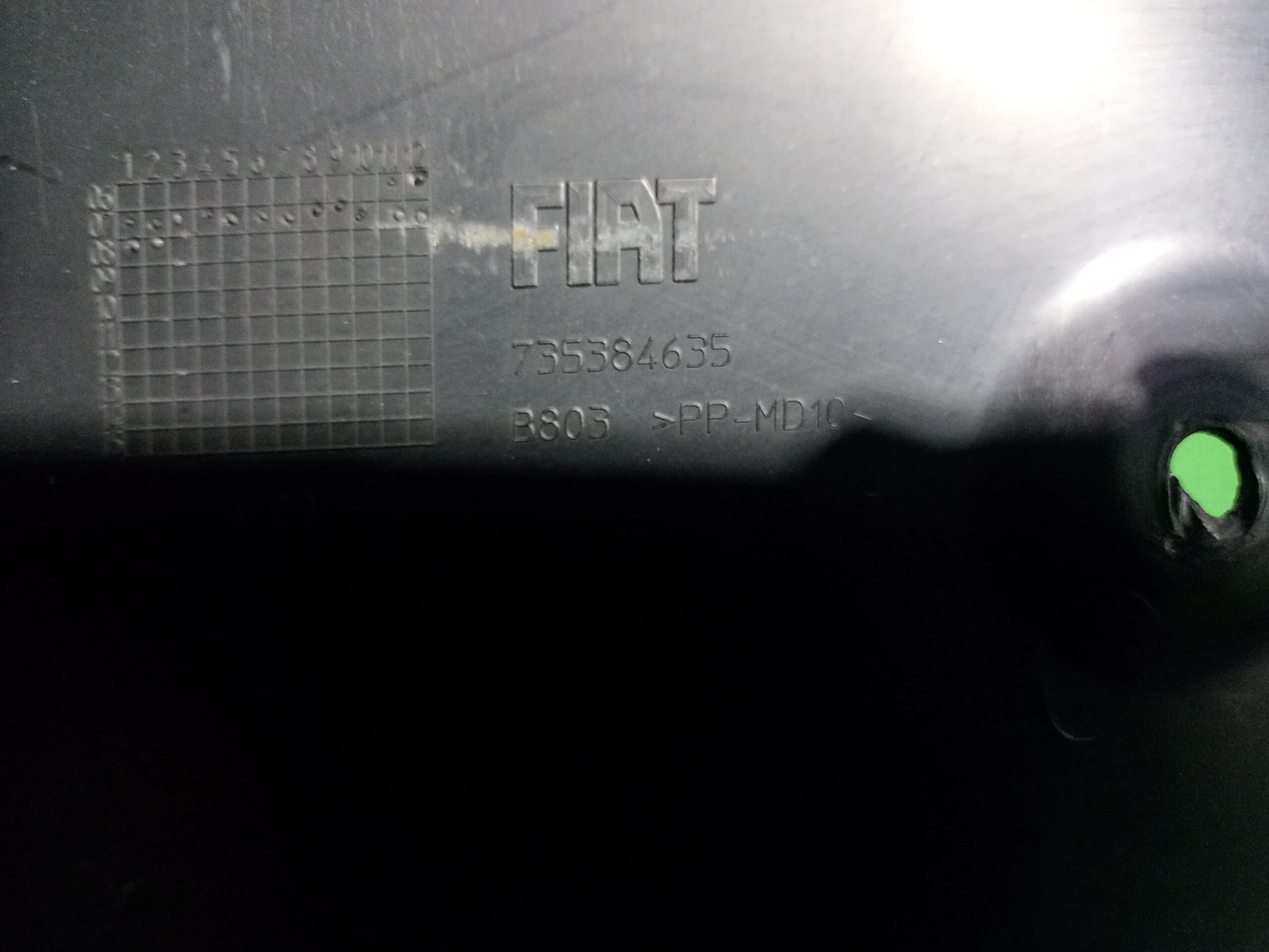 guarnecido_porton_trasero_735384635_fiat_bravo_198_1_9_dynamic_multijet