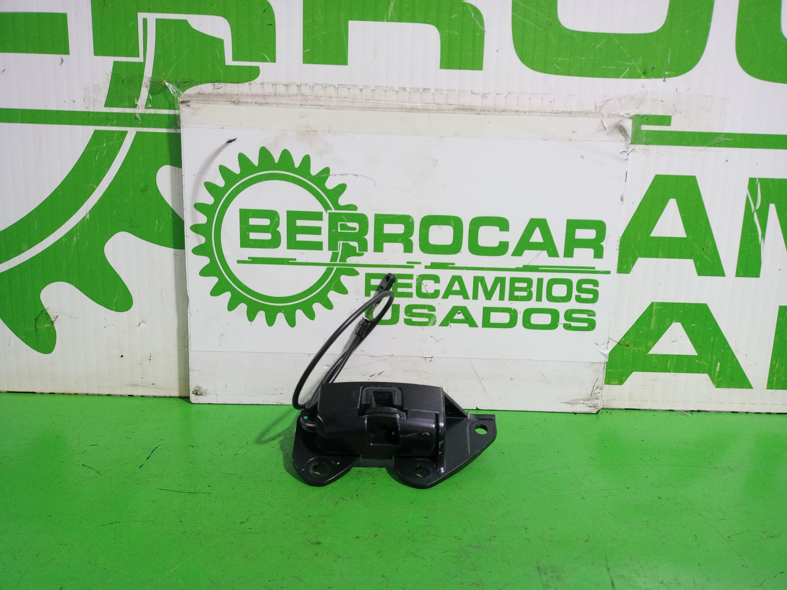 cerradura_maletero_porton_8200355695_renault_megane_ii_coupe_cabrio_confort_au_entique