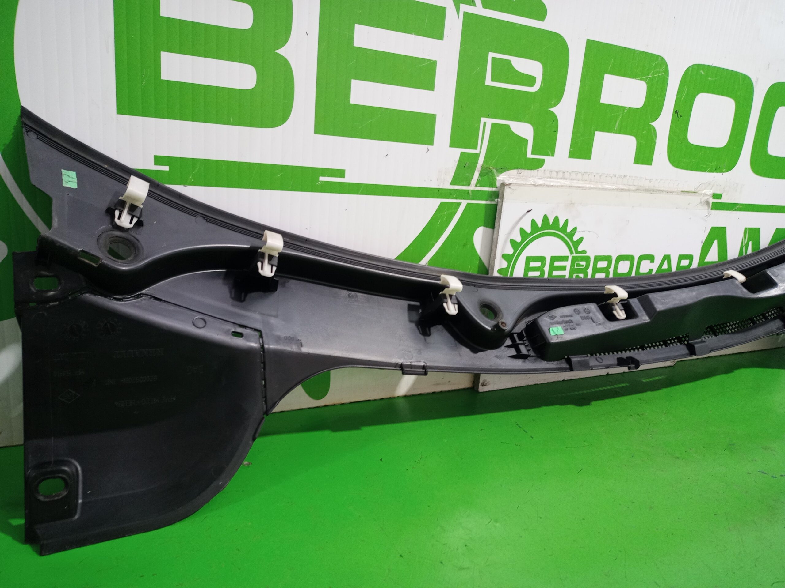 torpedo_8200097006_renault_megane_ii_coupe_cabrio_confort_au_entique