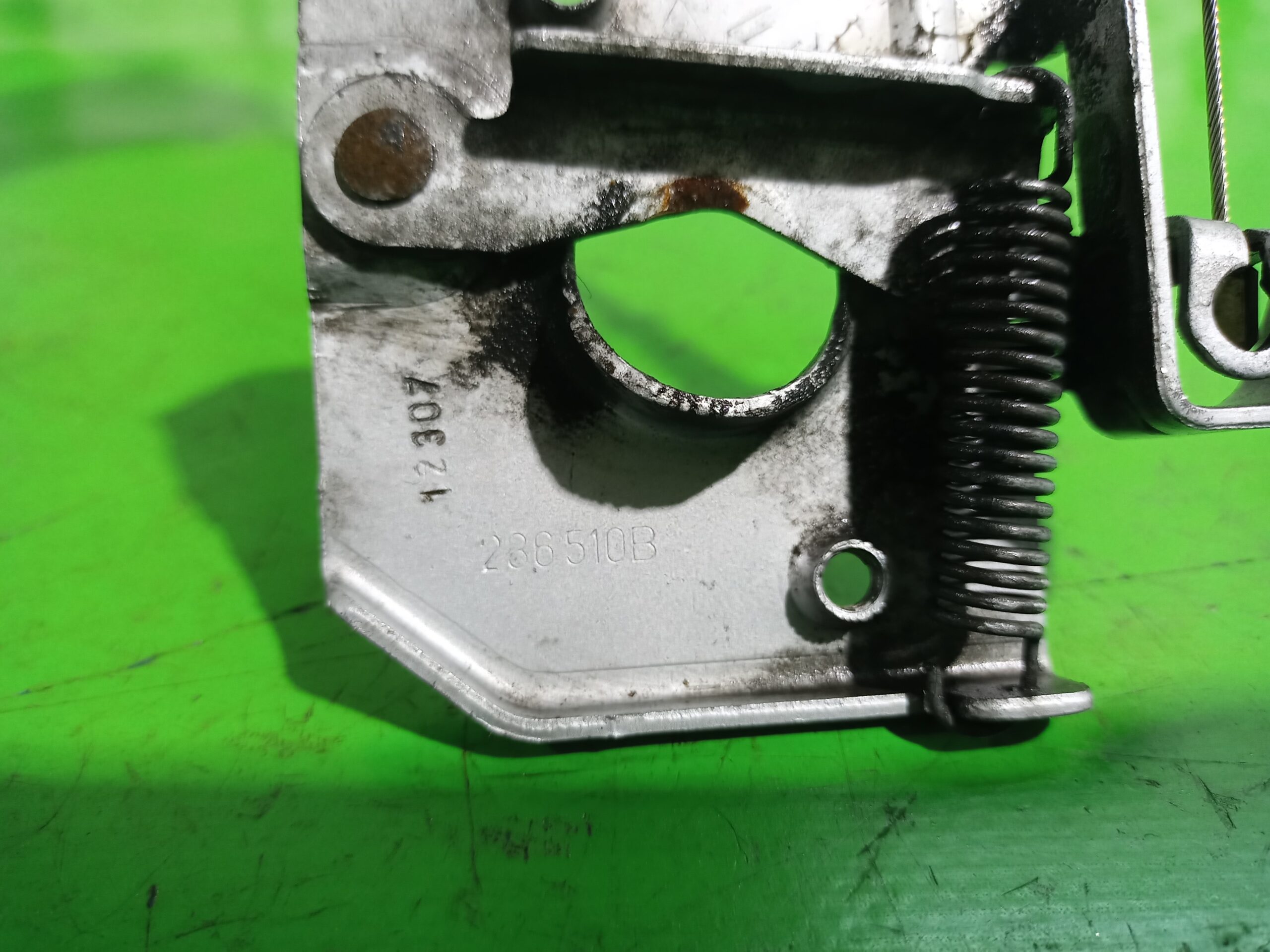 cerradura_capo_8200236512_renault_megane_ii_coupe_cabrio_confort_au_entique