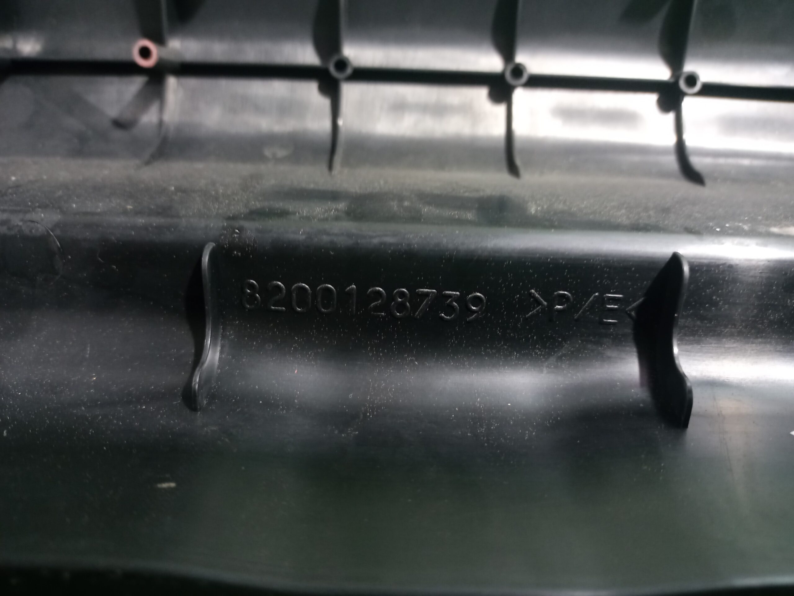 guarnecido_porton_trasero_8200128739_renault_megane_ii_coupe_cabrio_confort_au_entique