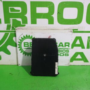 caja_reles_fusibles_8200780018_renault_megane_ii_coupe_cabrio_confort_au_entique