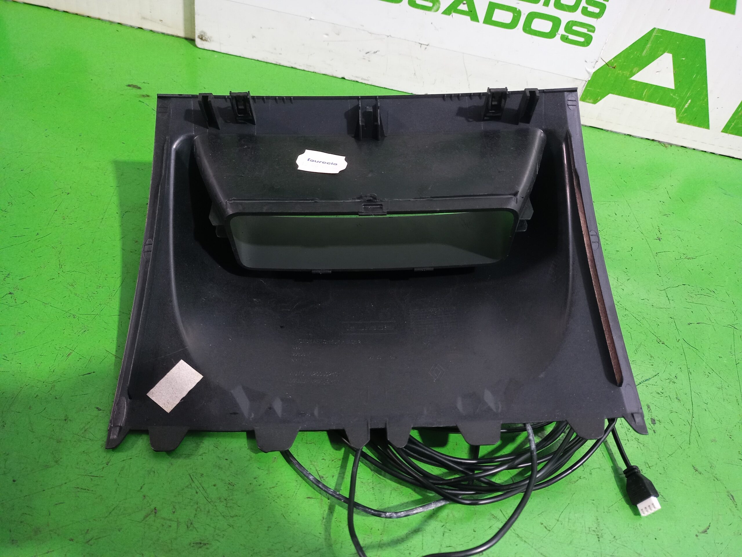 moldura_8200502434_renault_megane_ii_coupe_cabrio_confort_au_entique