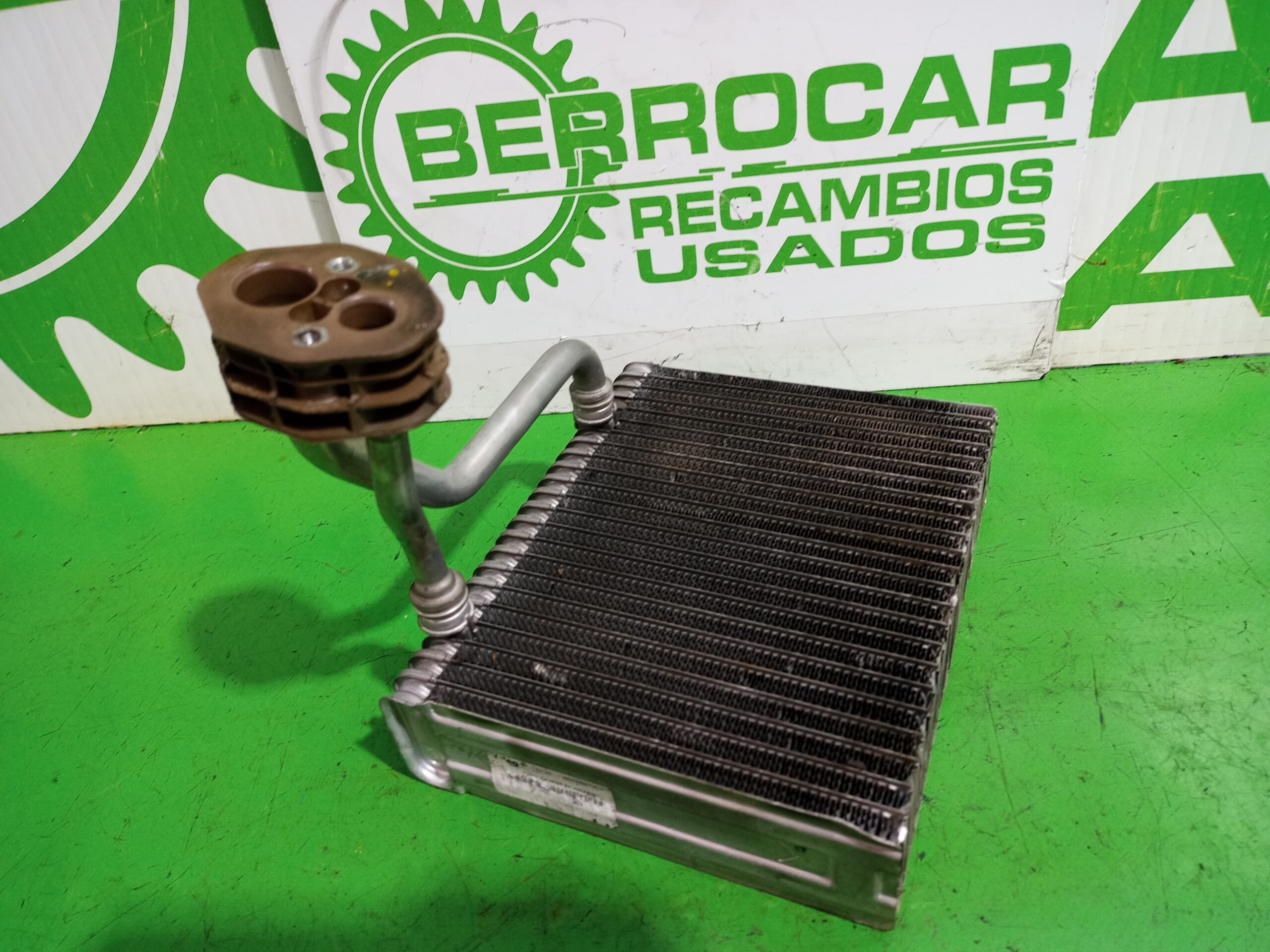 evaporador_aire_acondicionado_8718042188557_renault_megane_ii_coupe_cabrio_confort_au_entique