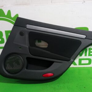 guarnecido_puerta_trasera_derecha_829a04470r_renault_laguna_grandtour_iii_renault_laguna_iii_grandtour