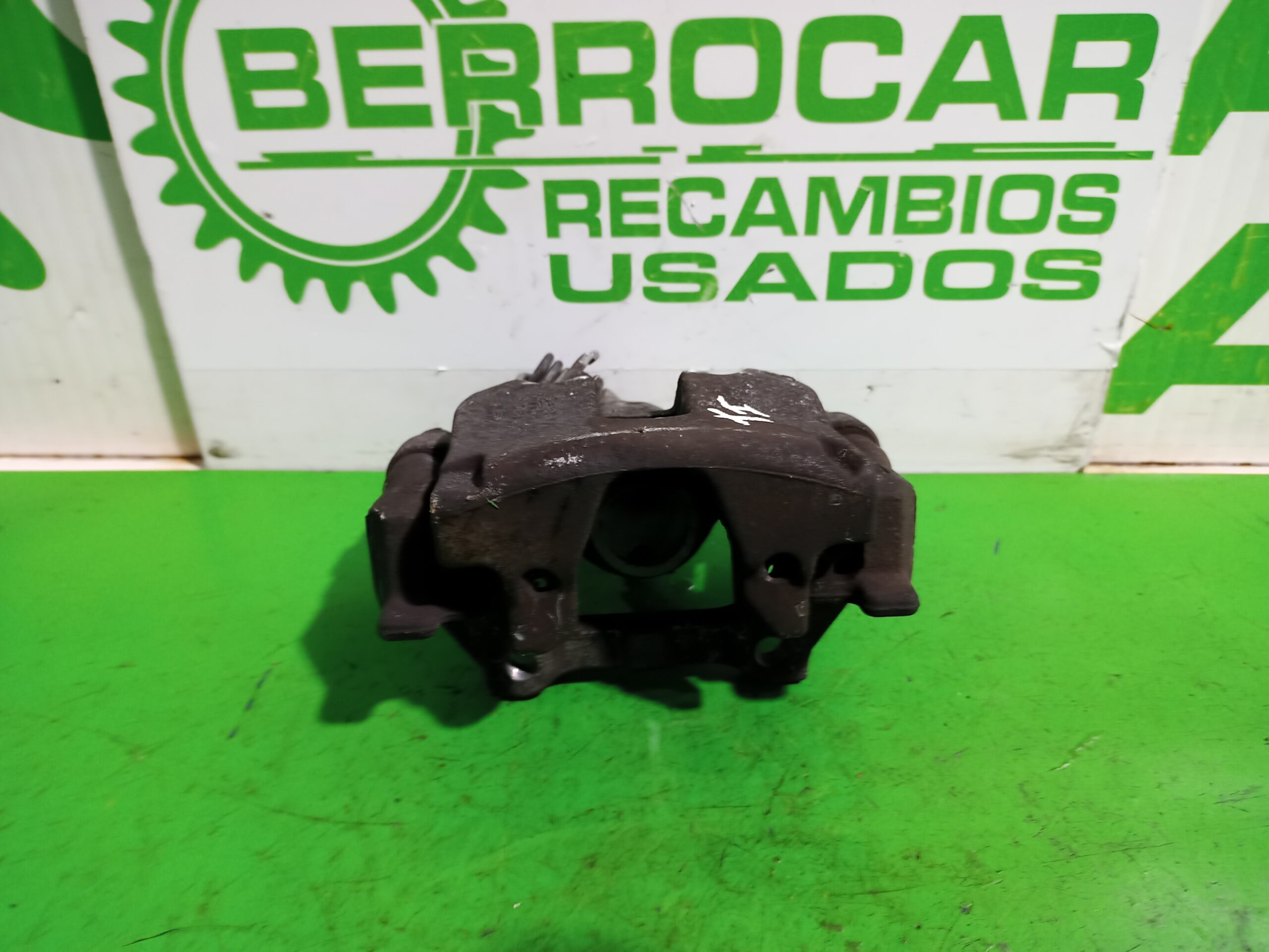 pinza_de_freno_trasera_izquierda_440113626r_renault_laguna_grandtour_iii_renault_laguna_iii_grandtour