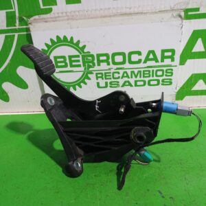 pedal_embrague_465030297r_renault_laguna_grandtour_iii_renault_laguna_iii_grandtour