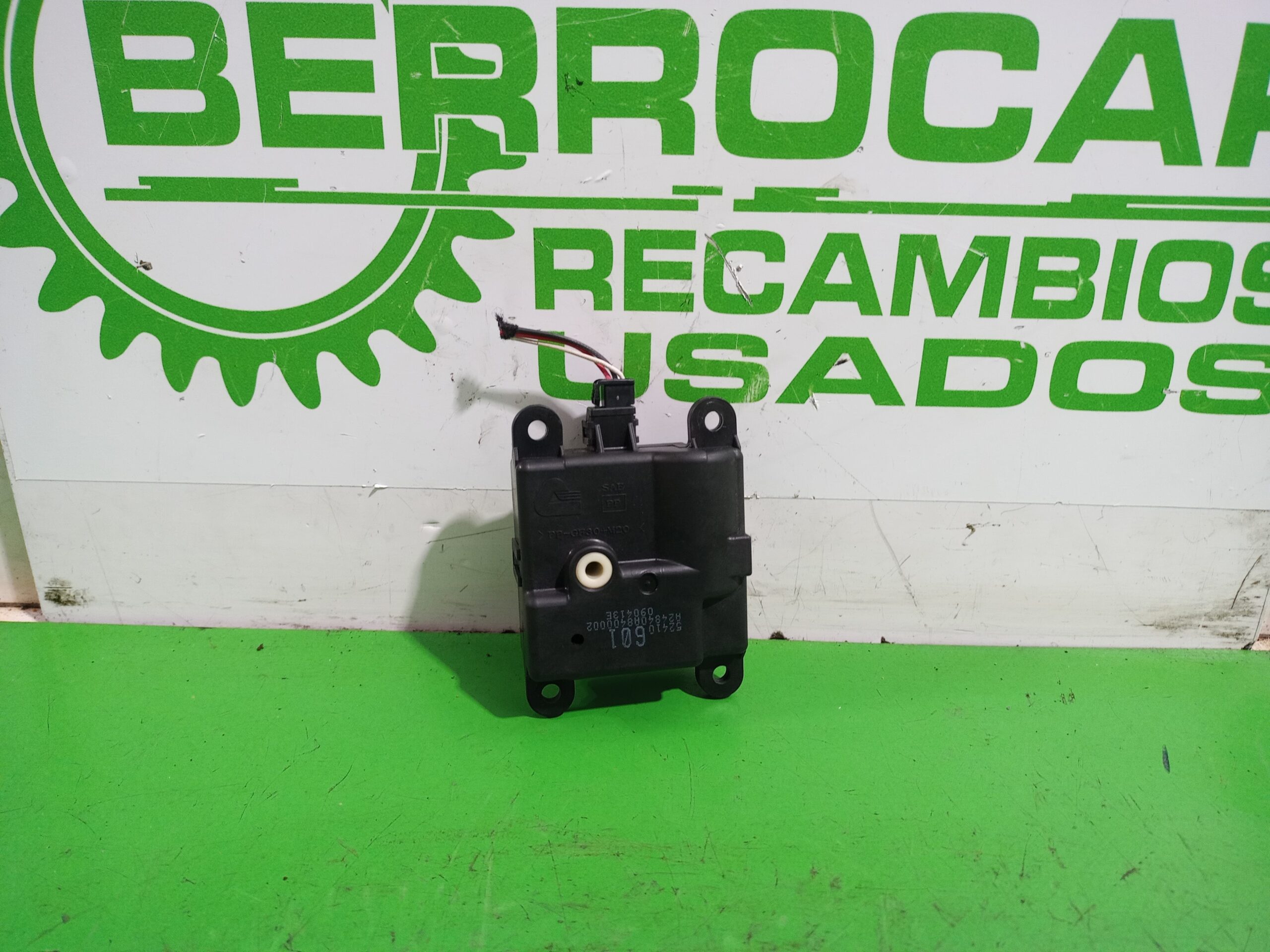 motor_apertura_trampilla_52410601_renault_laguna_grandtour_iii_renault_laguna_iii_grandtour