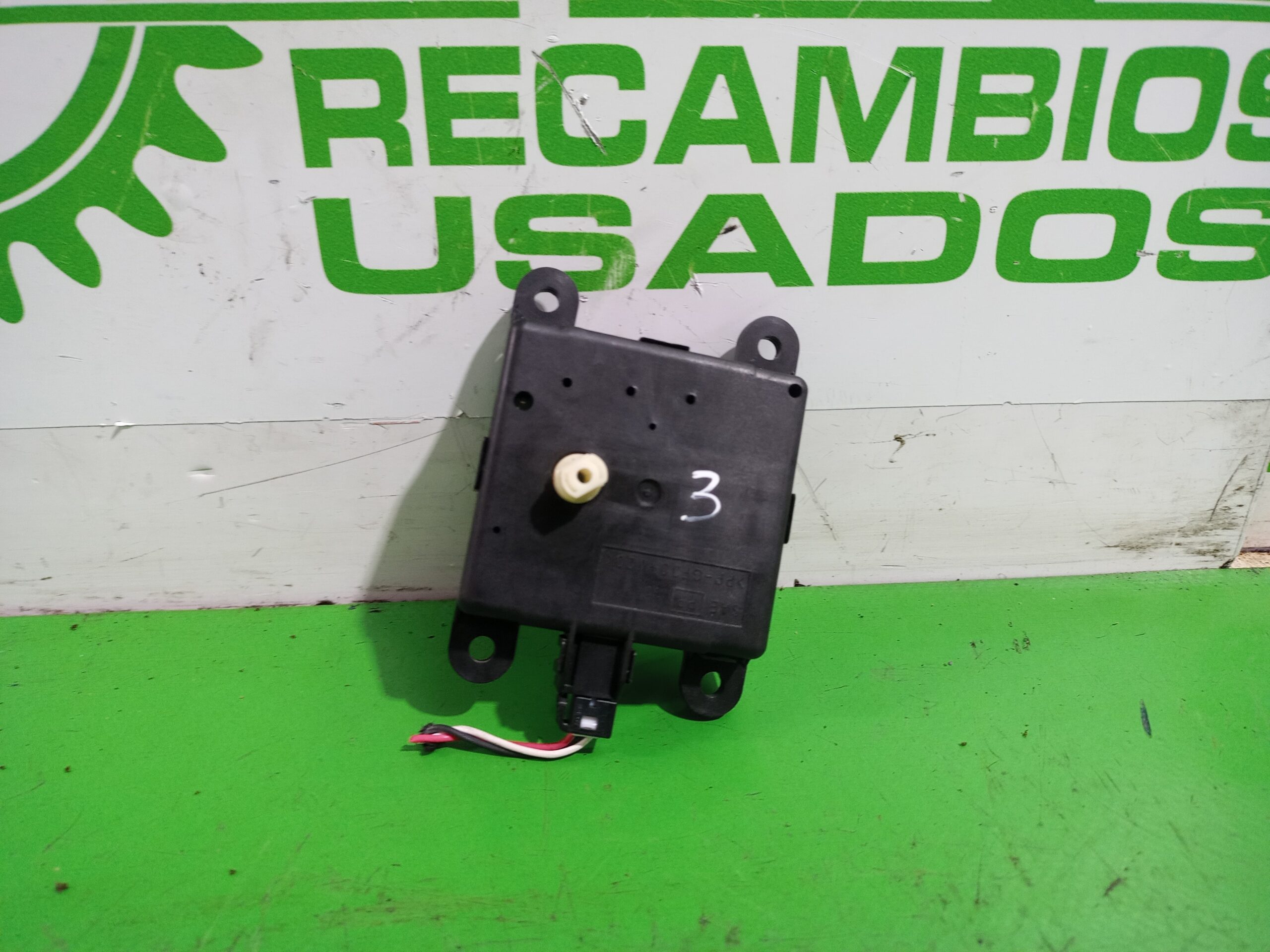 motor_apertura_trampilla_52410653_renault_laguna_grandtour_iii_renault_laguna_iii_grandtour