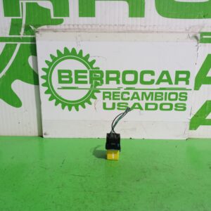 rele_v23134b52x127_land_rover_freelander_ln_e_targa