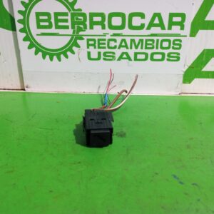 rele_8380420_land_rover_freelander_ln_e_targa