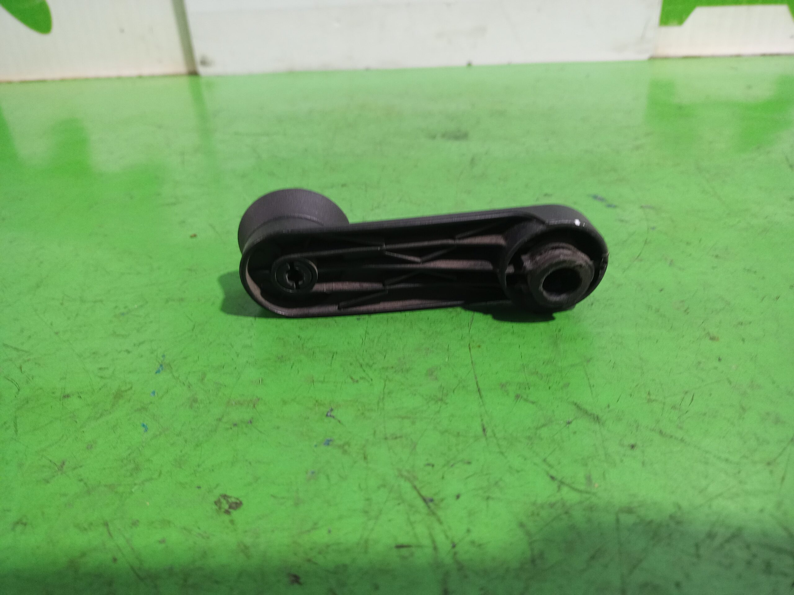 maneta_elevalunas_delantera_izquierda_902471500430_land_rover_freelander_ln_e_targa