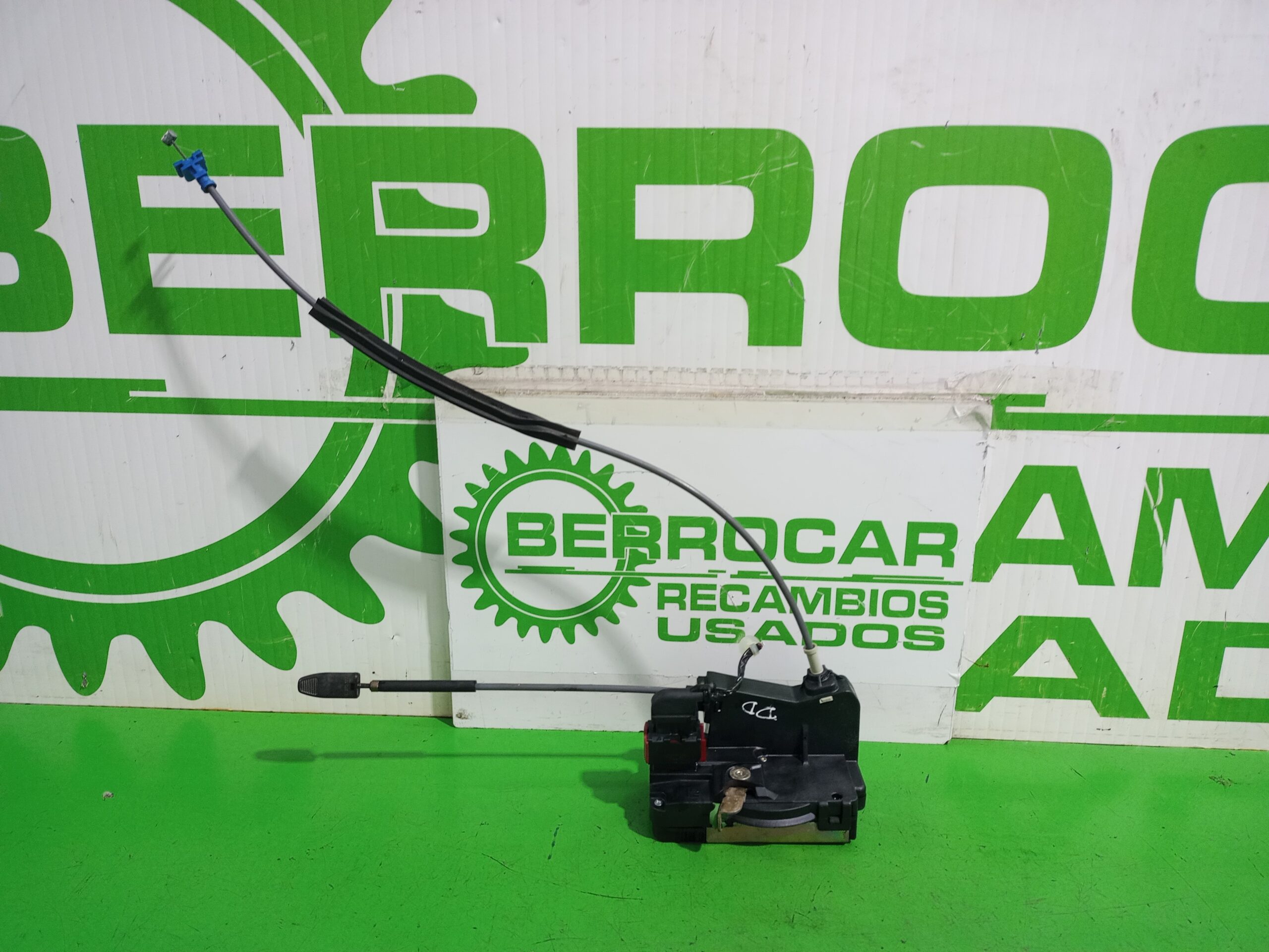 cerradura_puerta_delantera_derecha_24414117_opel_zafira_a_elegance