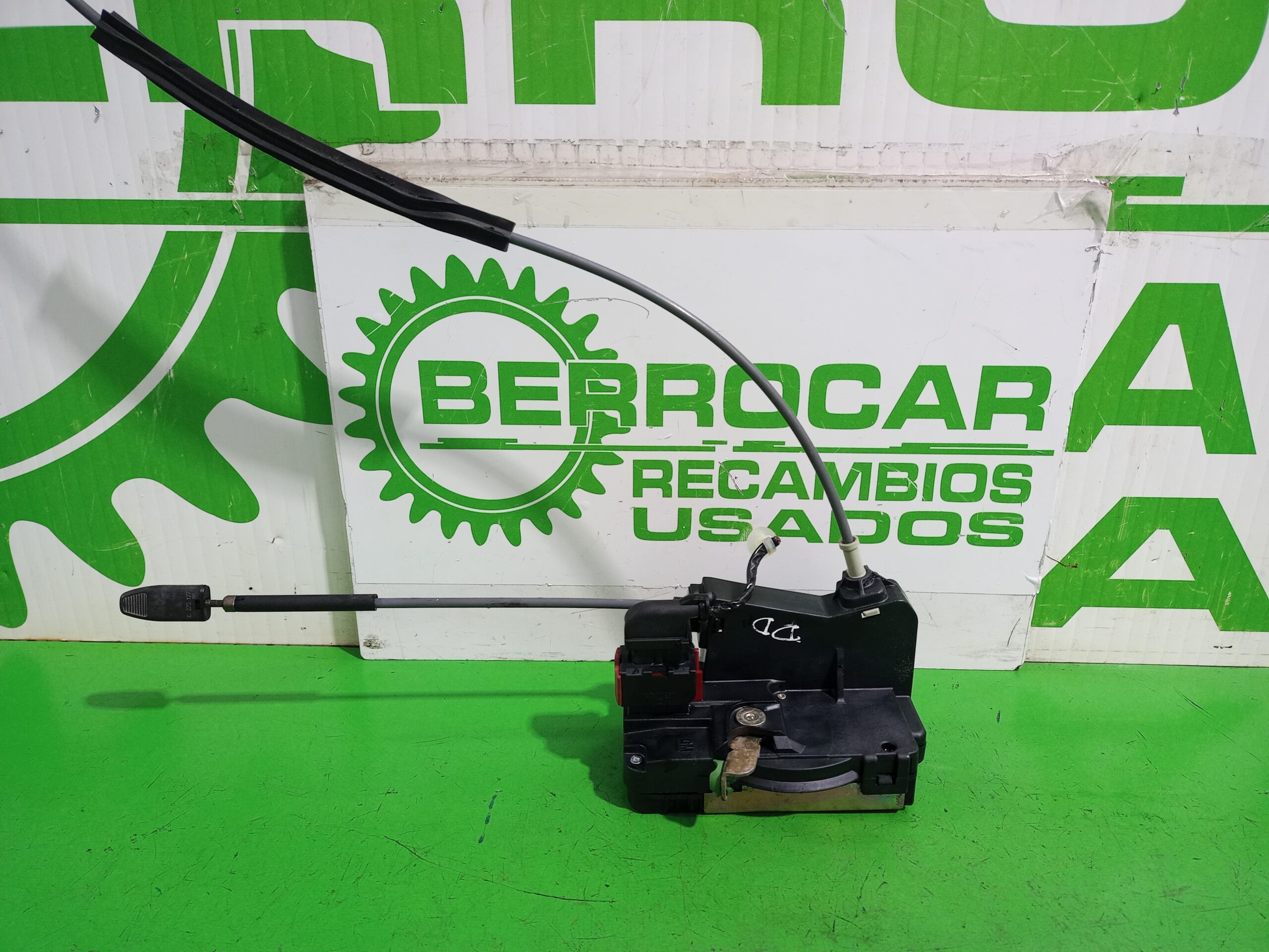 cerradura_puerta_delantera_derecha_24414117_opel_zafira_a_elegance