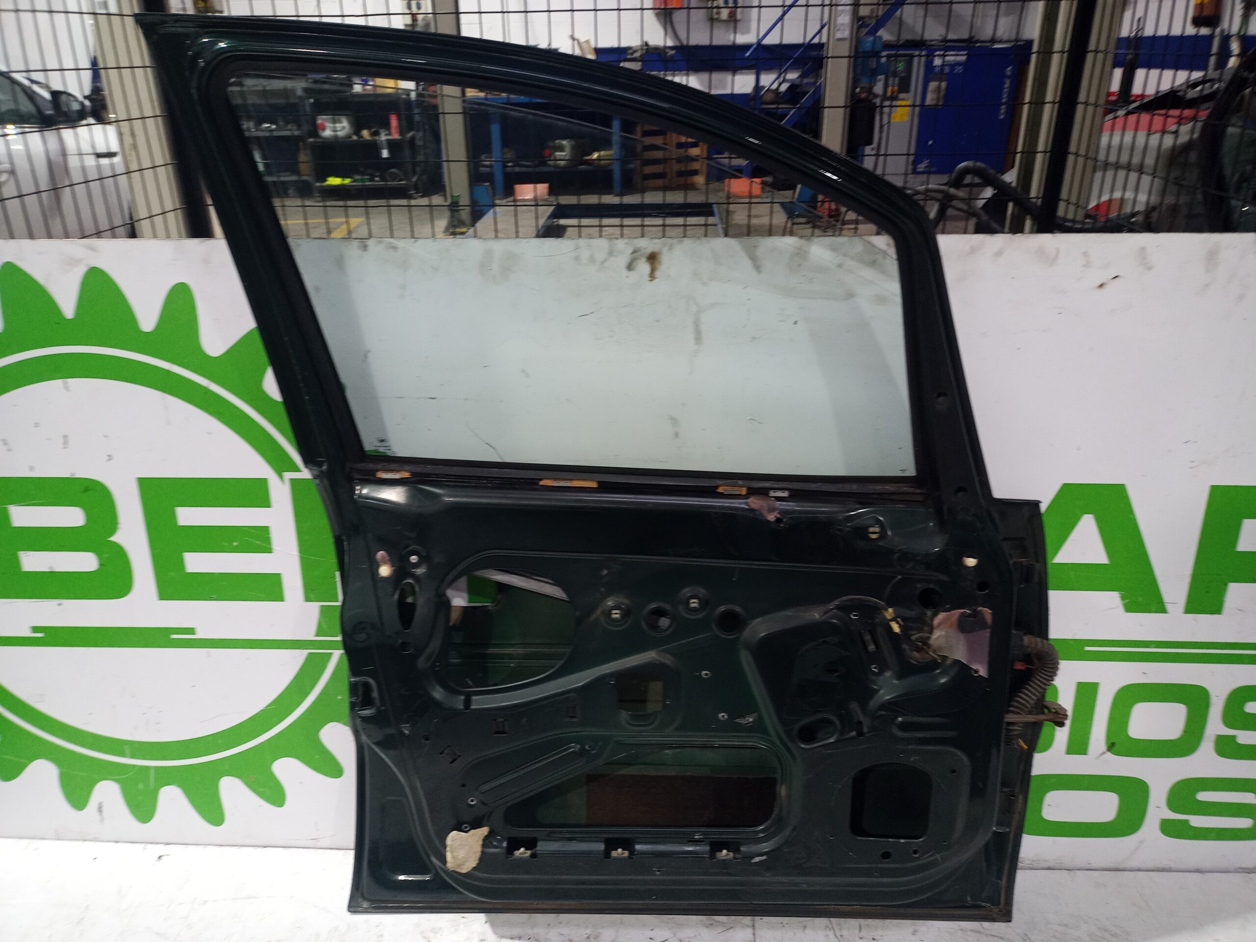 puerta_delantera_izquierda_124019_opel_zafira_a_elegance