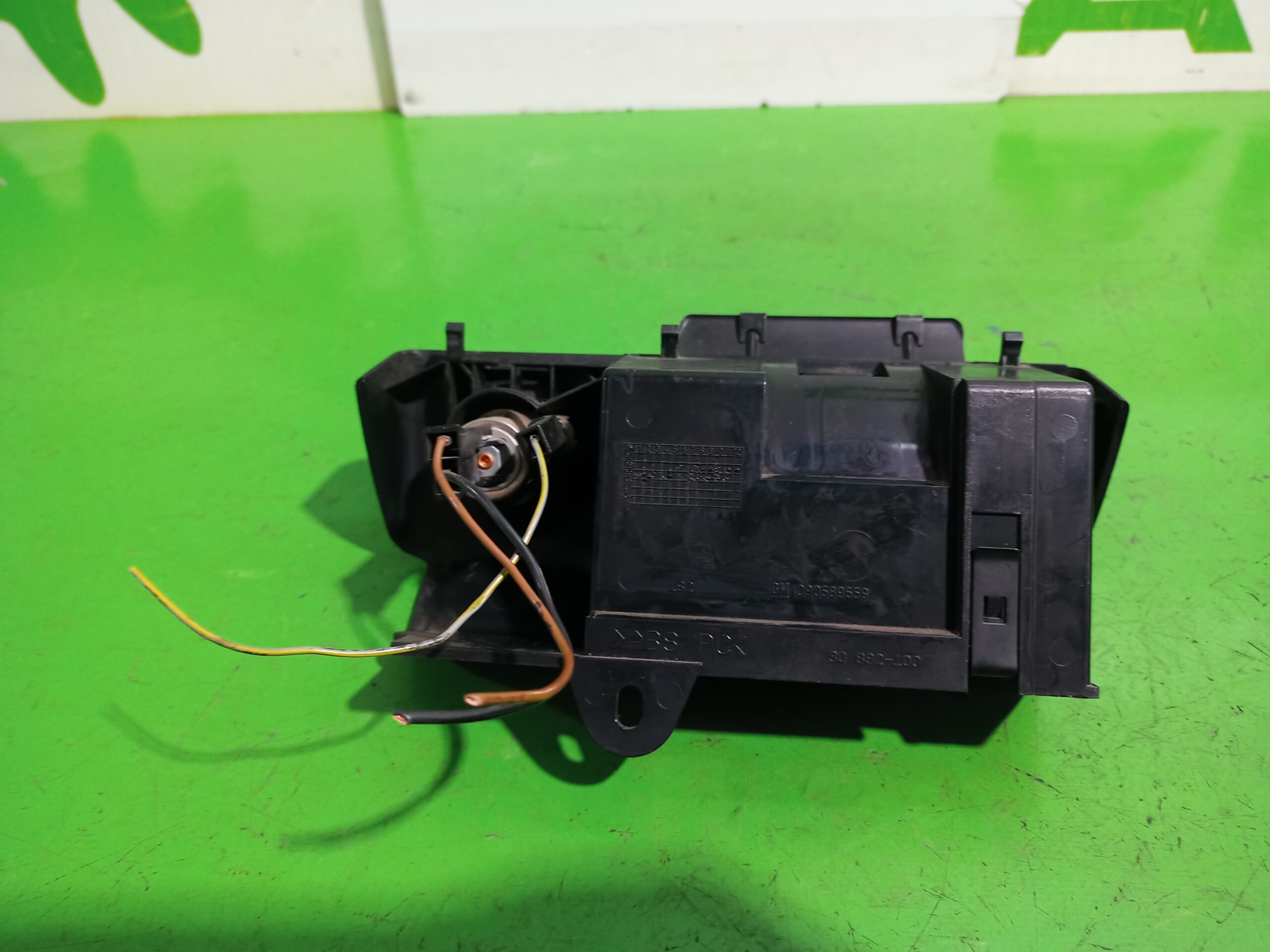 cenicero_090589659_opel_zafira_a_elegance