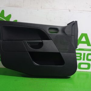 guarnecido_puerta_delantera_izquierda_2s61a23943a_ford_fiesta_cbk_ambiente