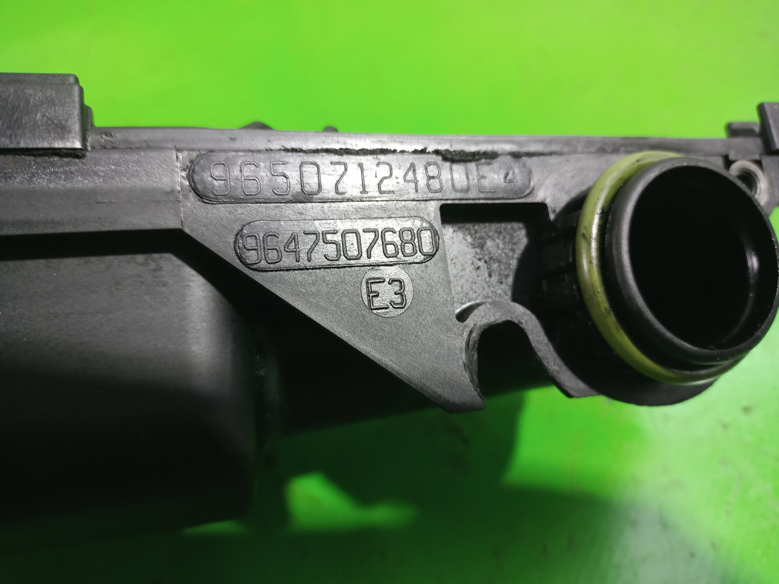 tubo_9650712480_ford_fiesta_cbk_ambiente