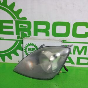 faro_izquierdo_1416311_ford_fiesta_cbk_ambiente