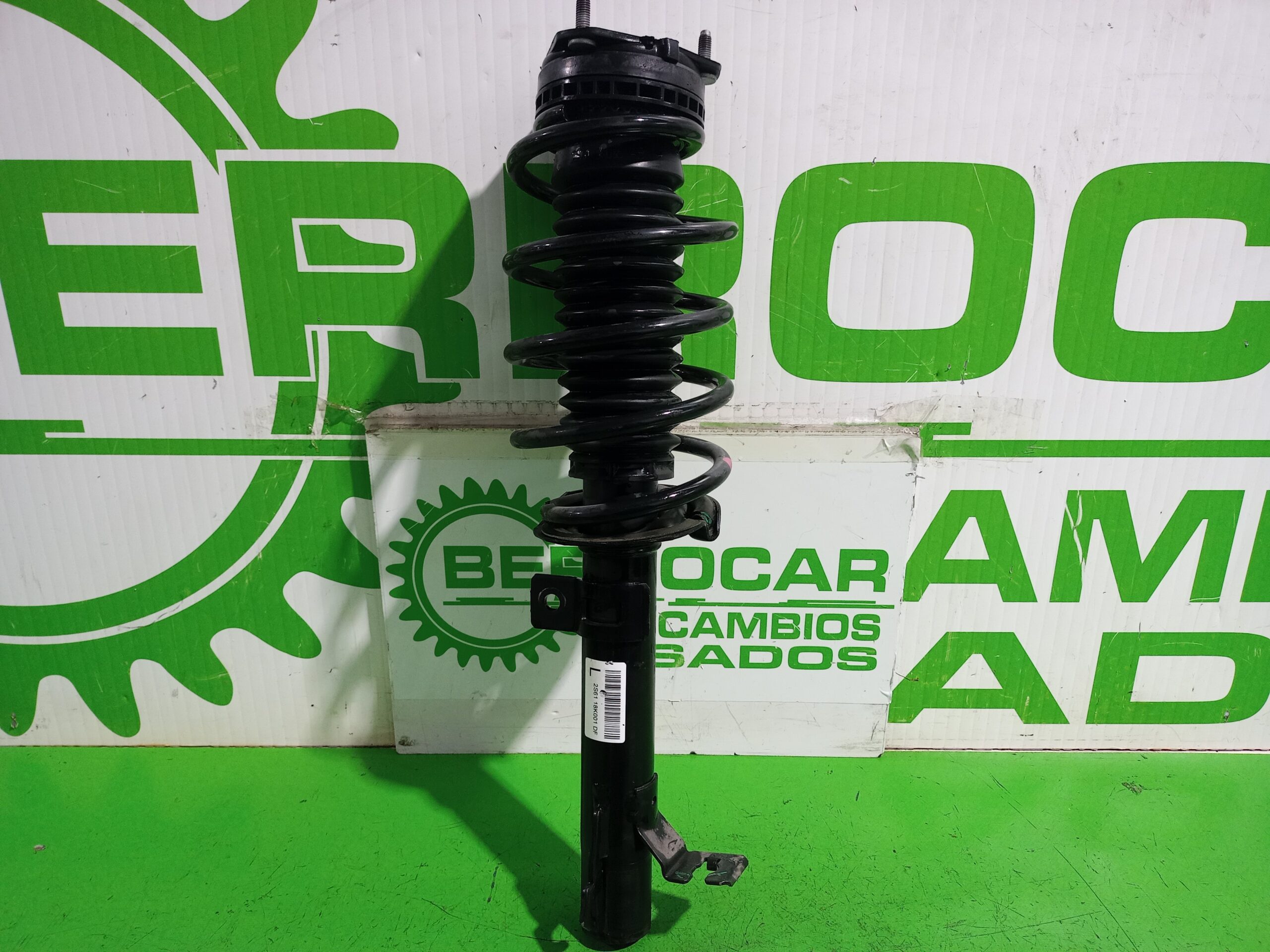 amortiguador_delantero_izquierdo_2s6118k001df_ford_fiesta_cbk_ambiente