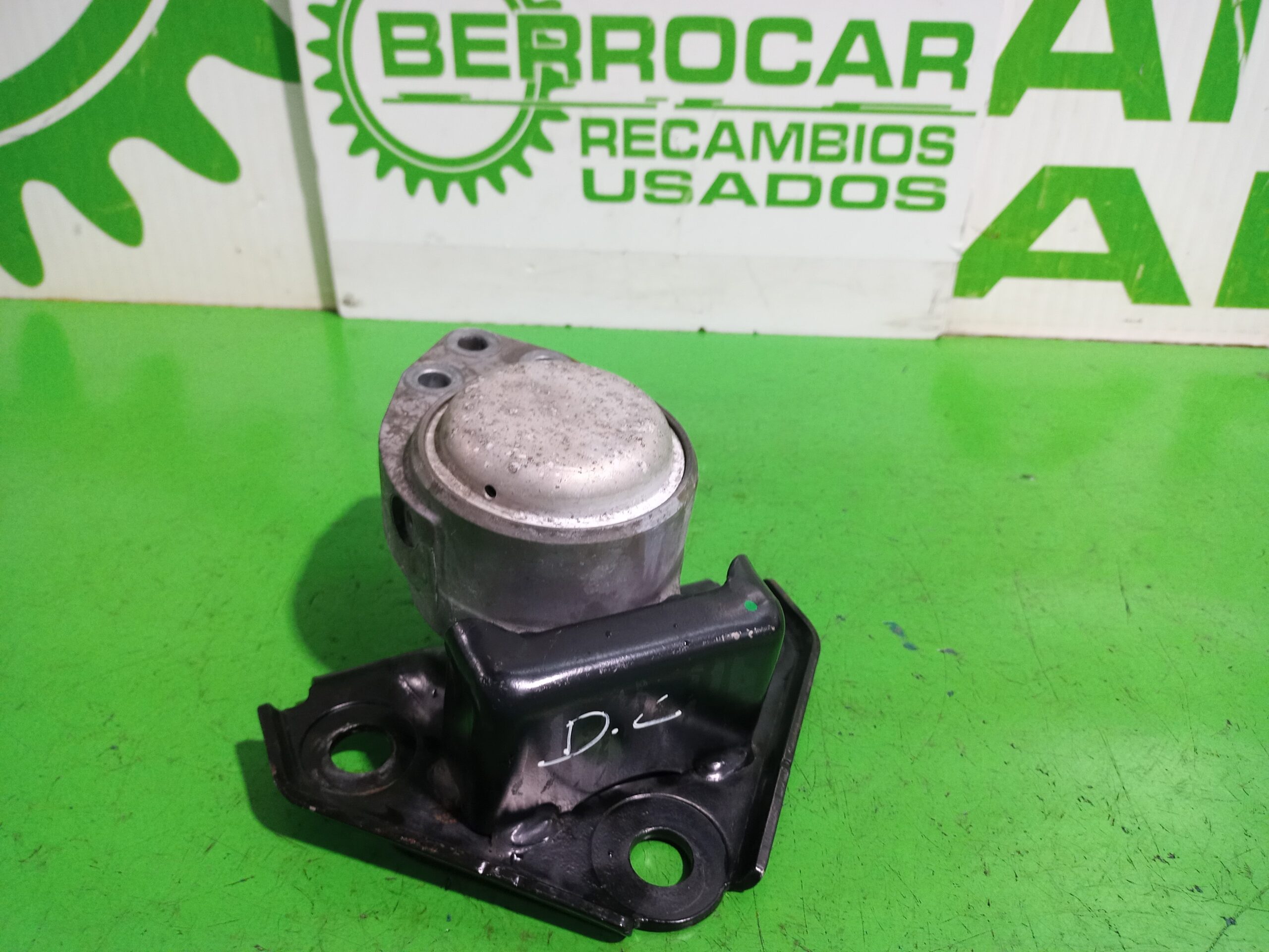 soporte_motor_derecho_5s616f012ba_ford_fiesta_cbk_ambiente