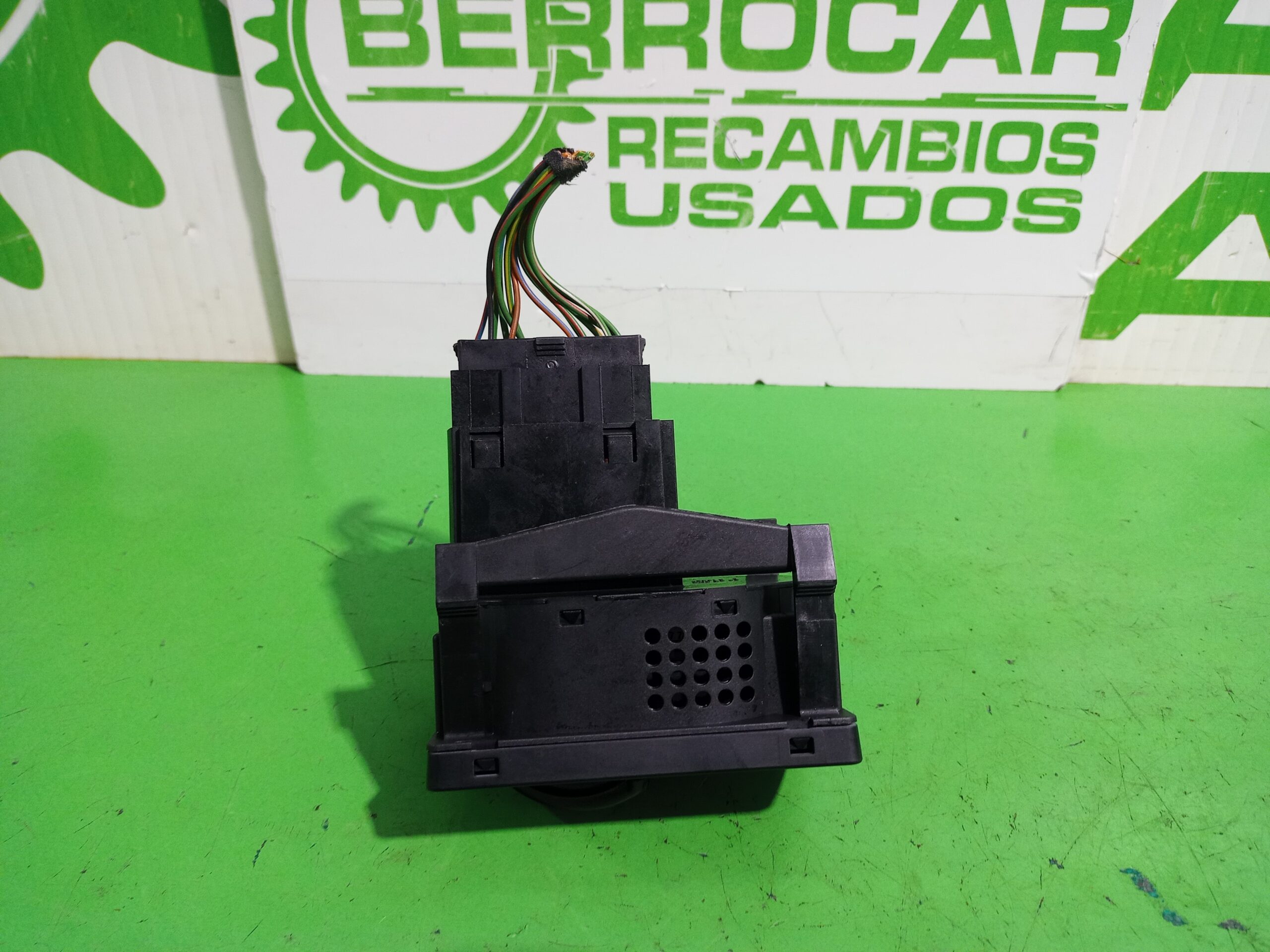 mando_luces_6s6t13a024_ford_fiesta_cbk_ambiente