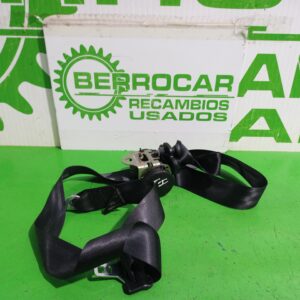 cinturon_seguridad_trasero_izquierdo_1494434_ford_fiesta_cbk_ambiente