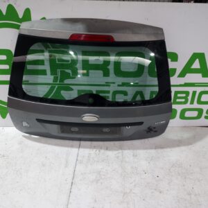 porton_trasero_1541627_cristal_de_regalo_ford_fiesta_cbk_ambiente