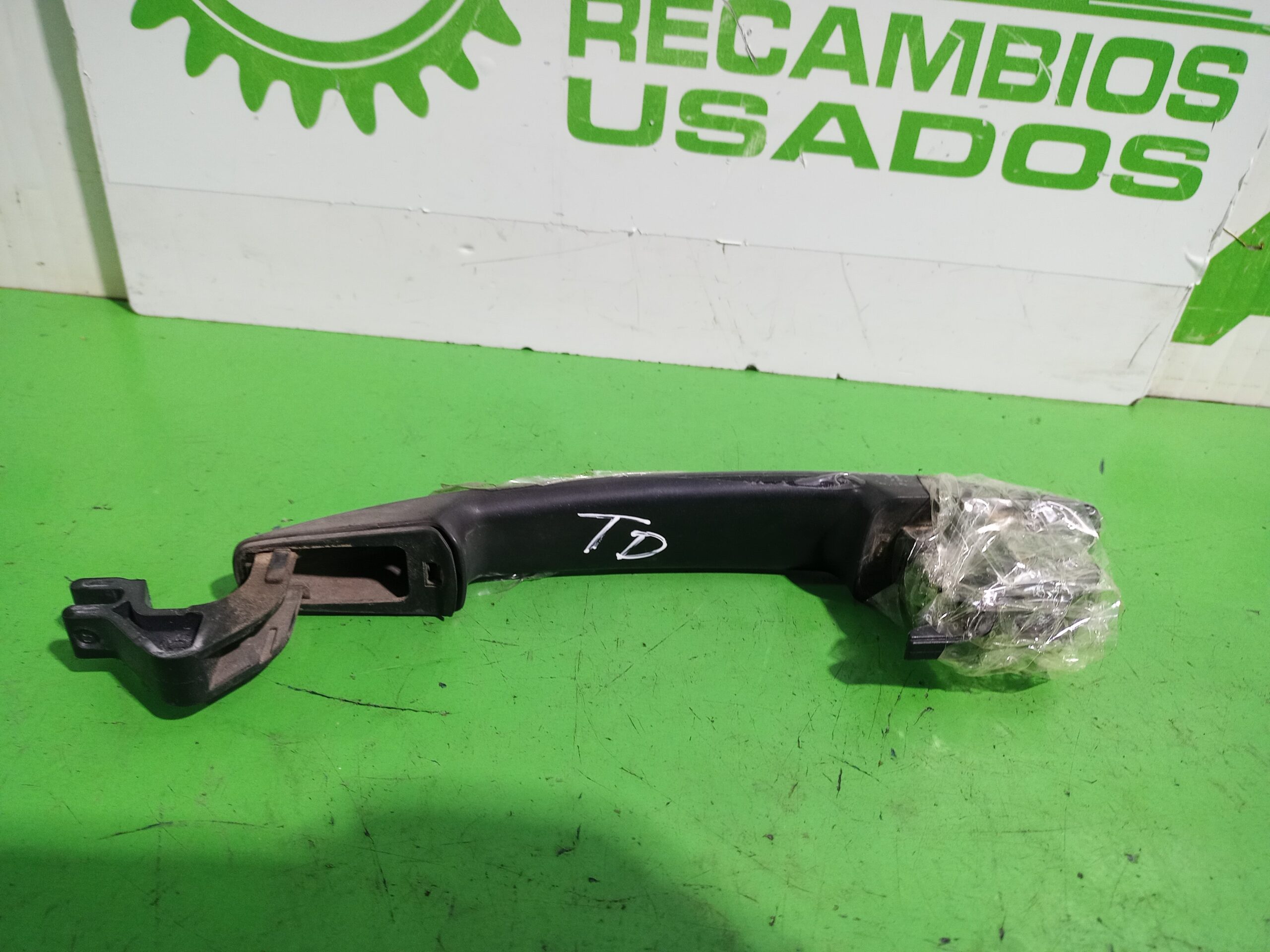 maneta_exterior_trasera_derecha_9101gh_citr_n_c4_berlina_collection