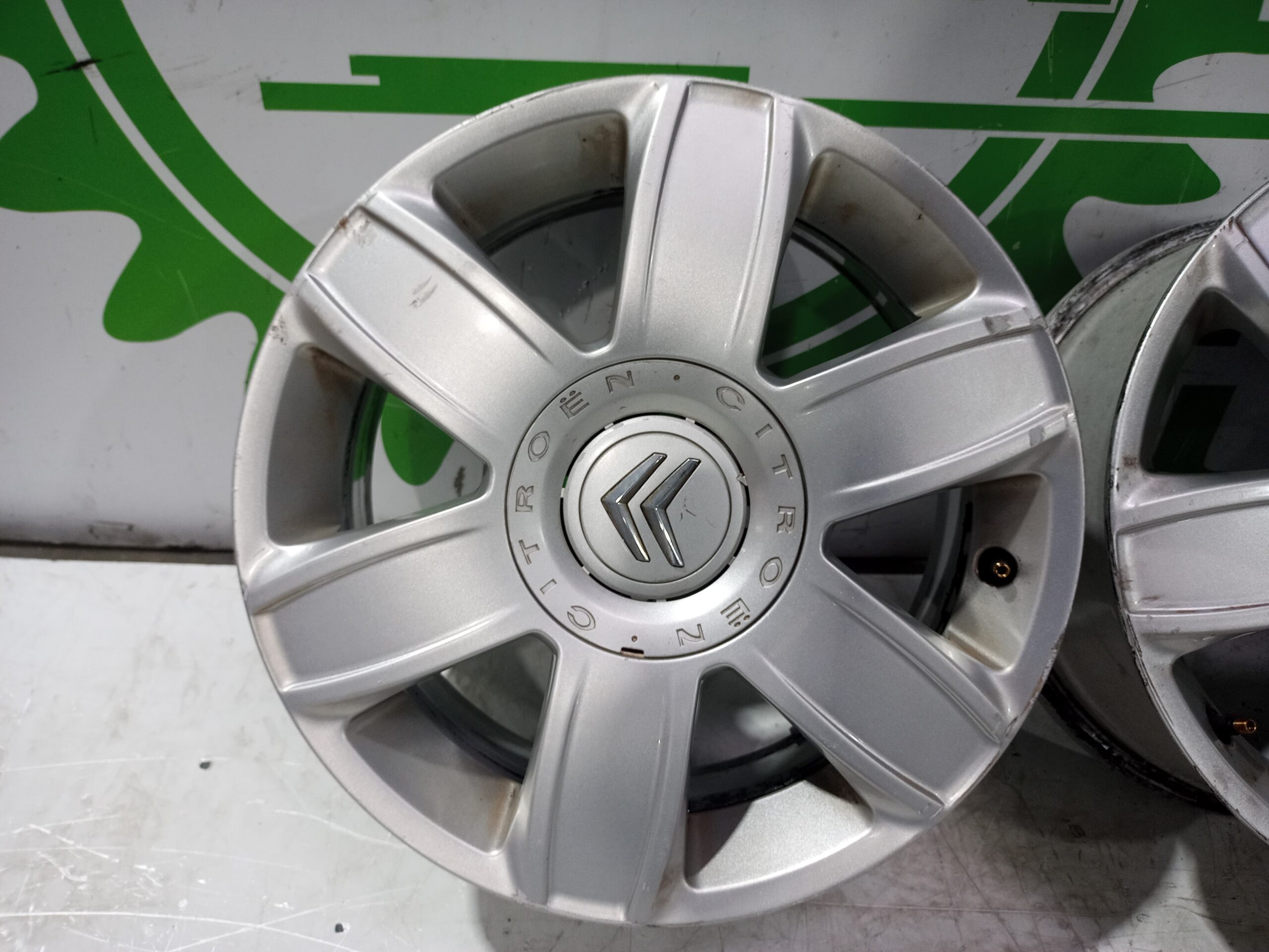 juego_llantas_5402k4_citr_n_c4_berlina_collection