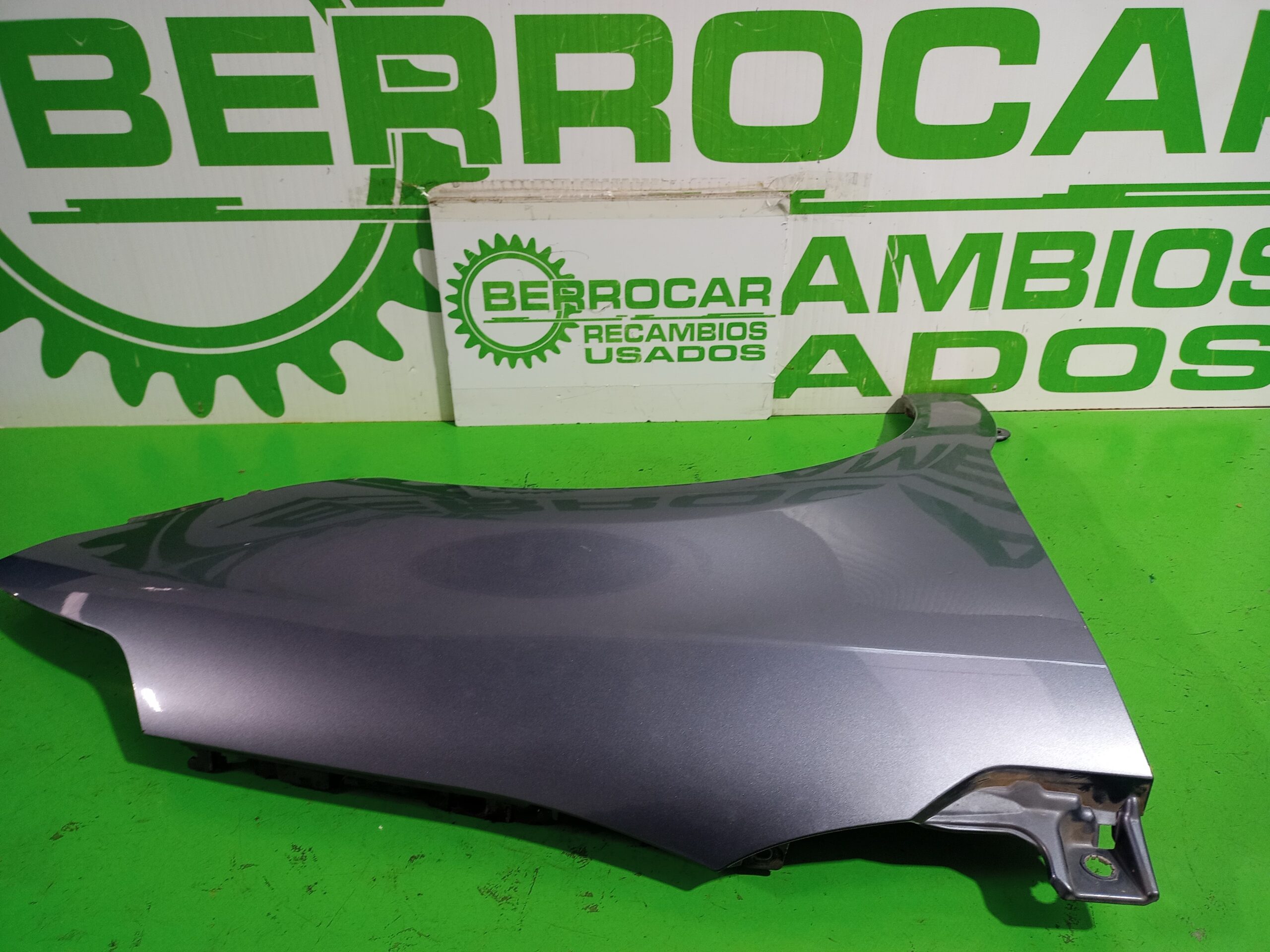 aleta_delantera_derecha_7841s2_citr_n_c4_berlina_collection