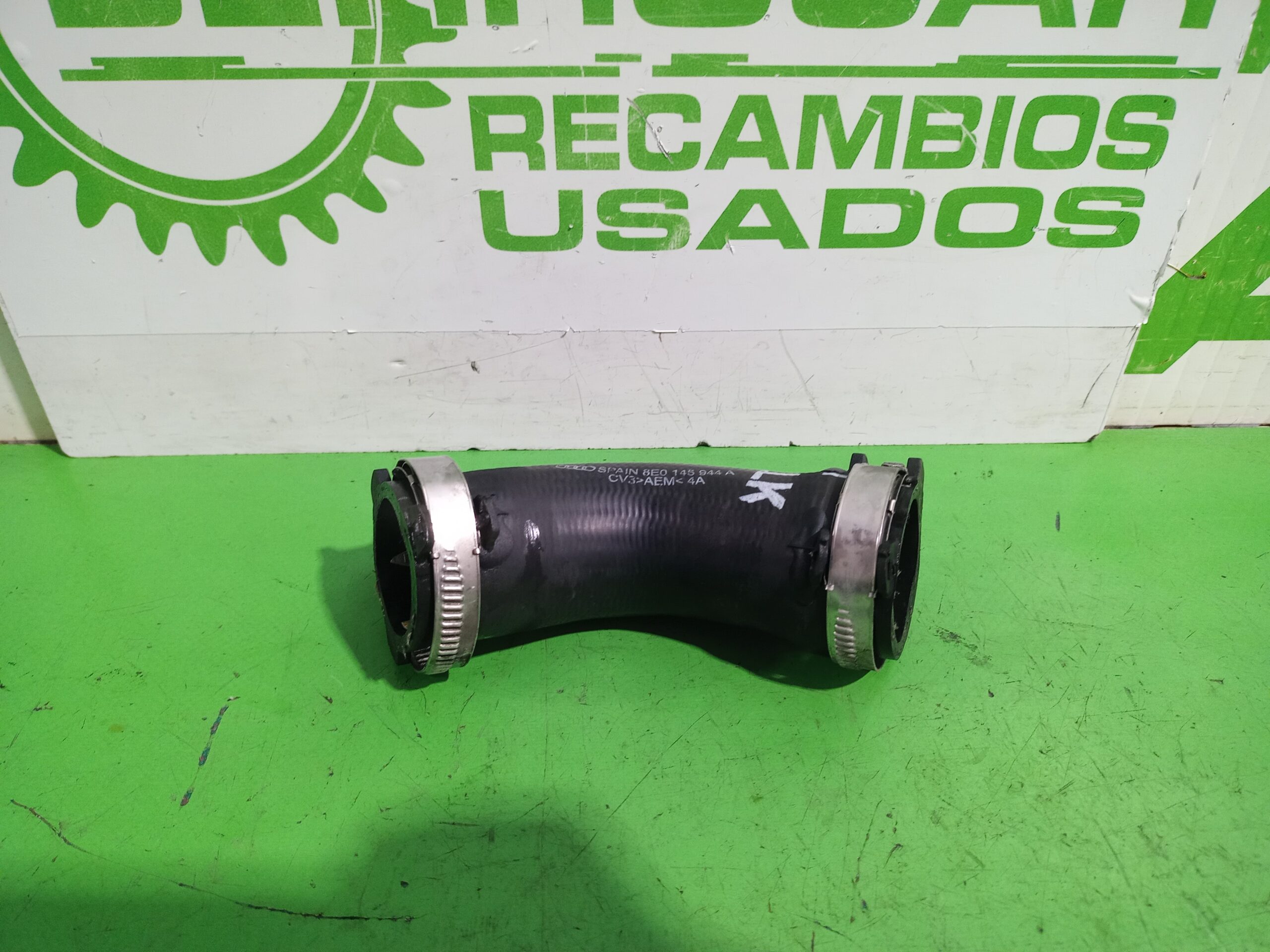 tubo_8e0145944_audi_a4_berlina_8e_2_5_tdi_120kw