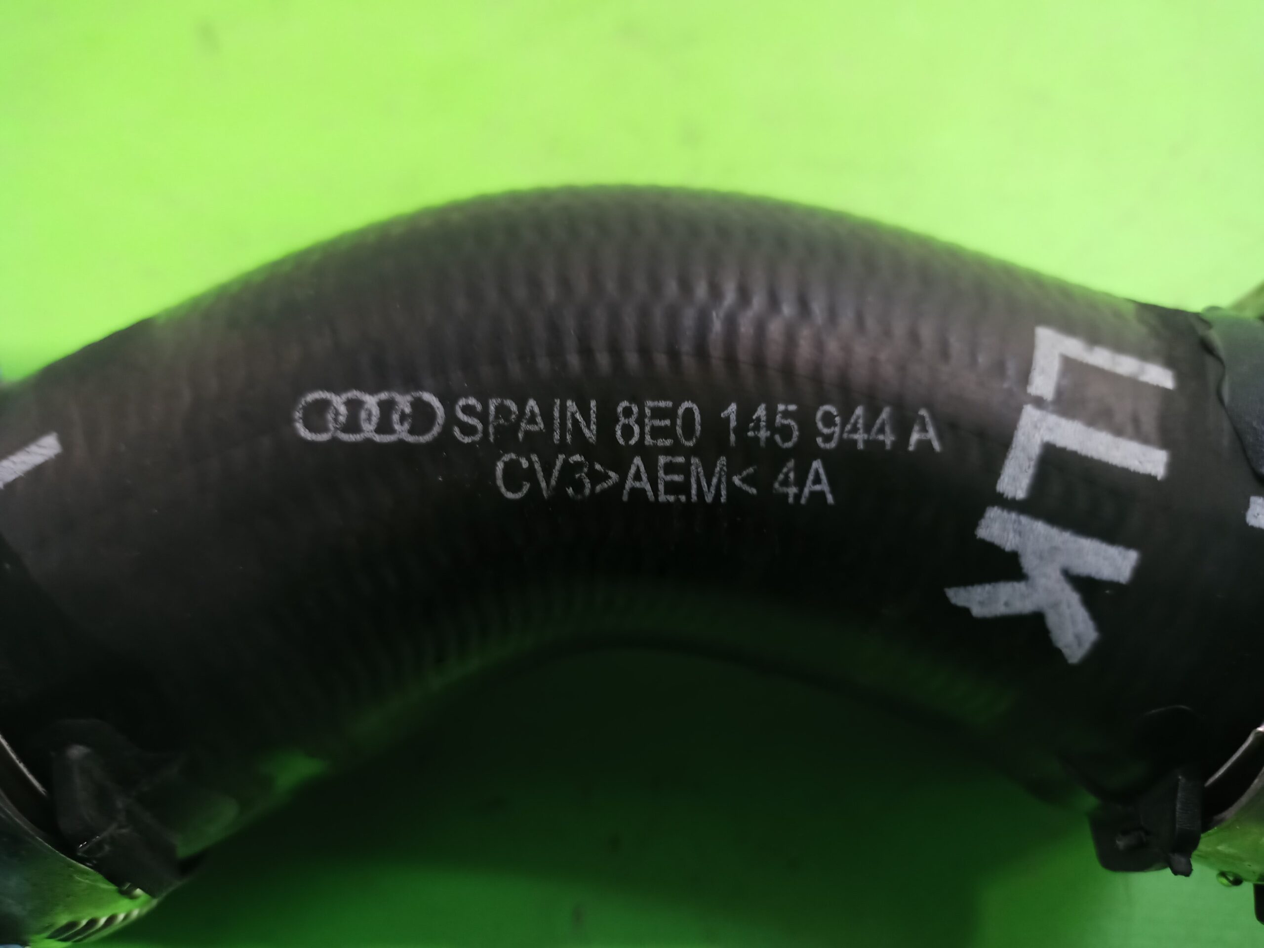 tubo_8e0145944_audi_a4_berlina_8e_2_5_tdi_120kw