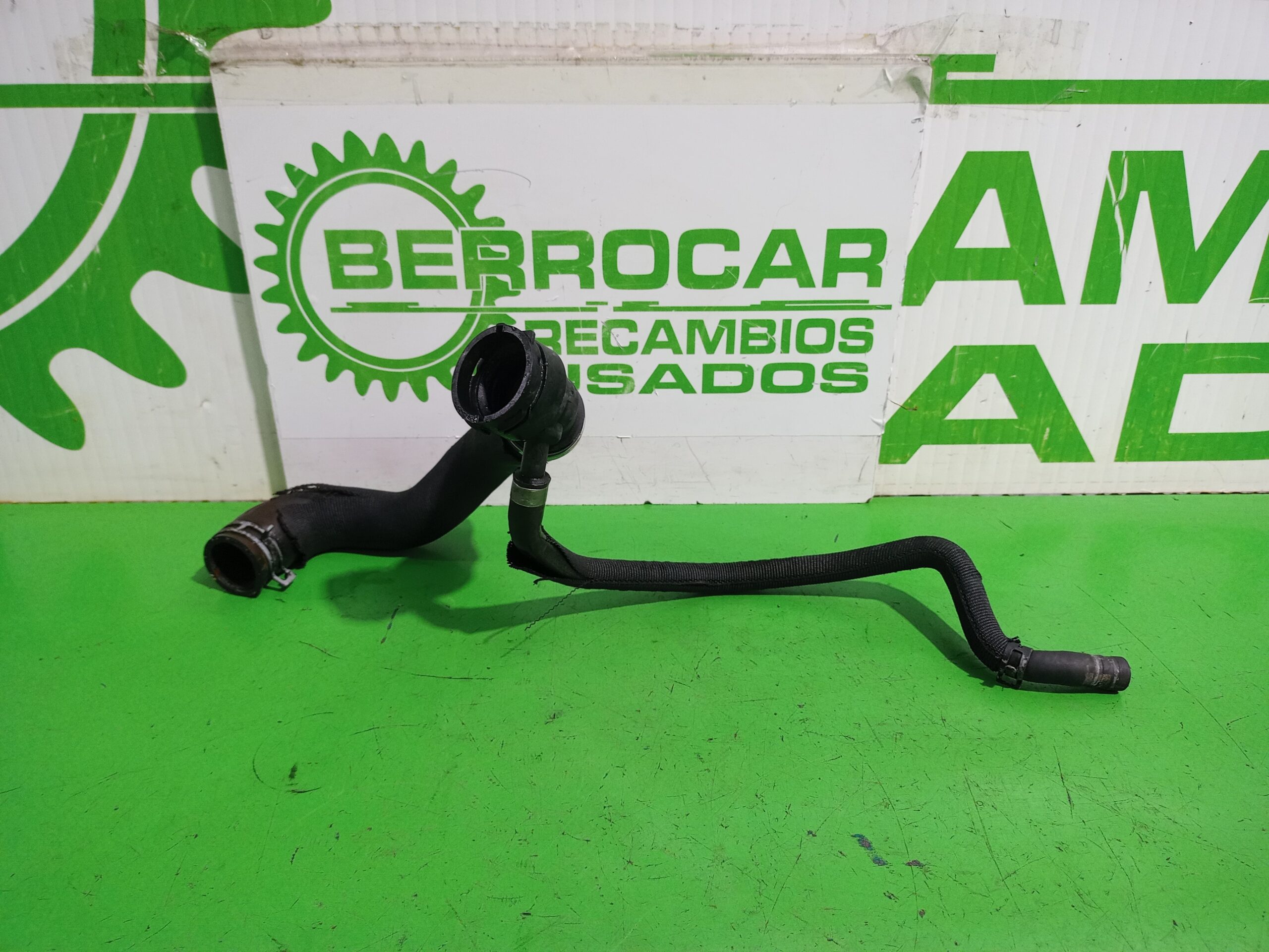 tubo_8e0819376_audi_a4_berlina_8e_2_5_tdi_120kw